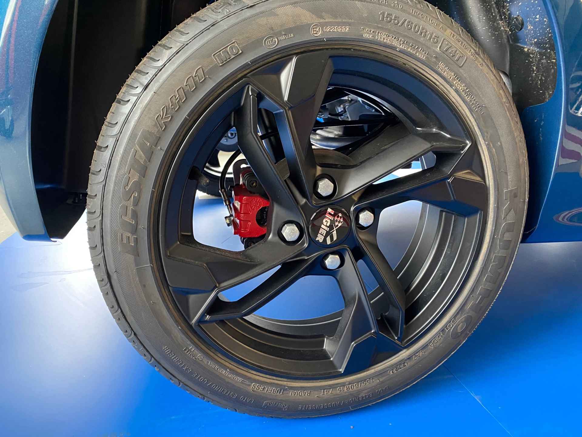 Ligier Brommobiel JS50 C Sport Pack Sun Car Play Airco - 5/17