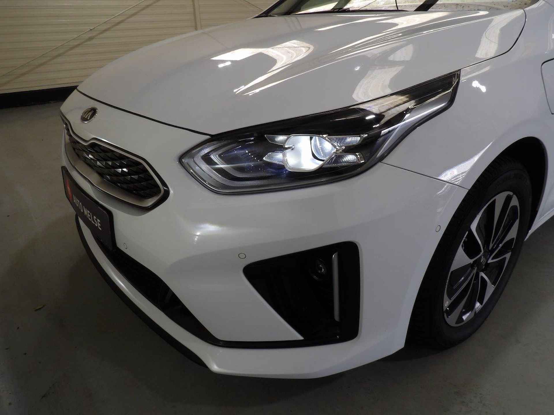 Kia Ceed 1.6 GDI PHEV 141pk DCT6 DynamicPlusLine - 12/43