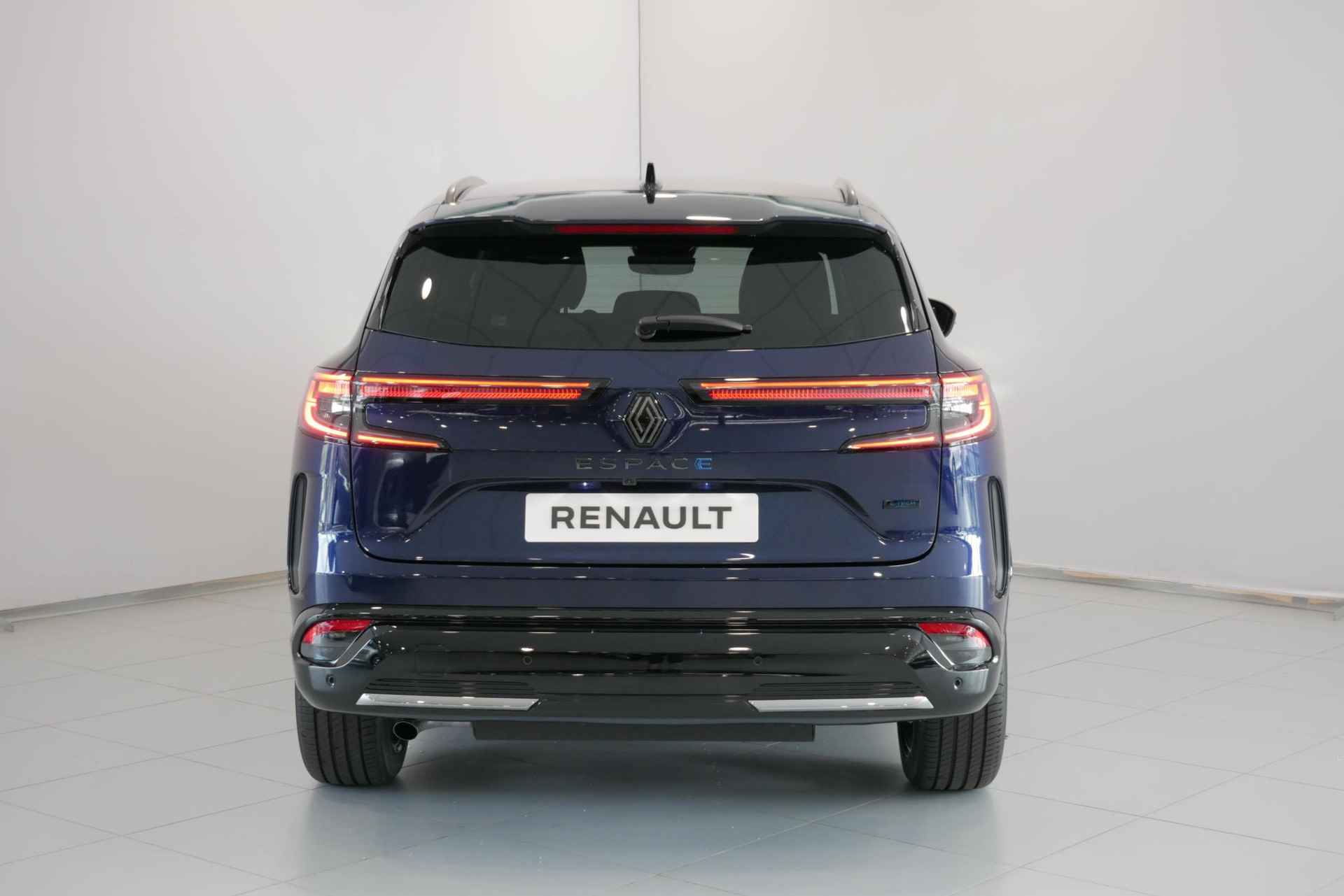 Renault Espace E-Tech Hybrid 200 esprit Alpine 5p. Uit voorraad leverbaar OP = OP - 5/51