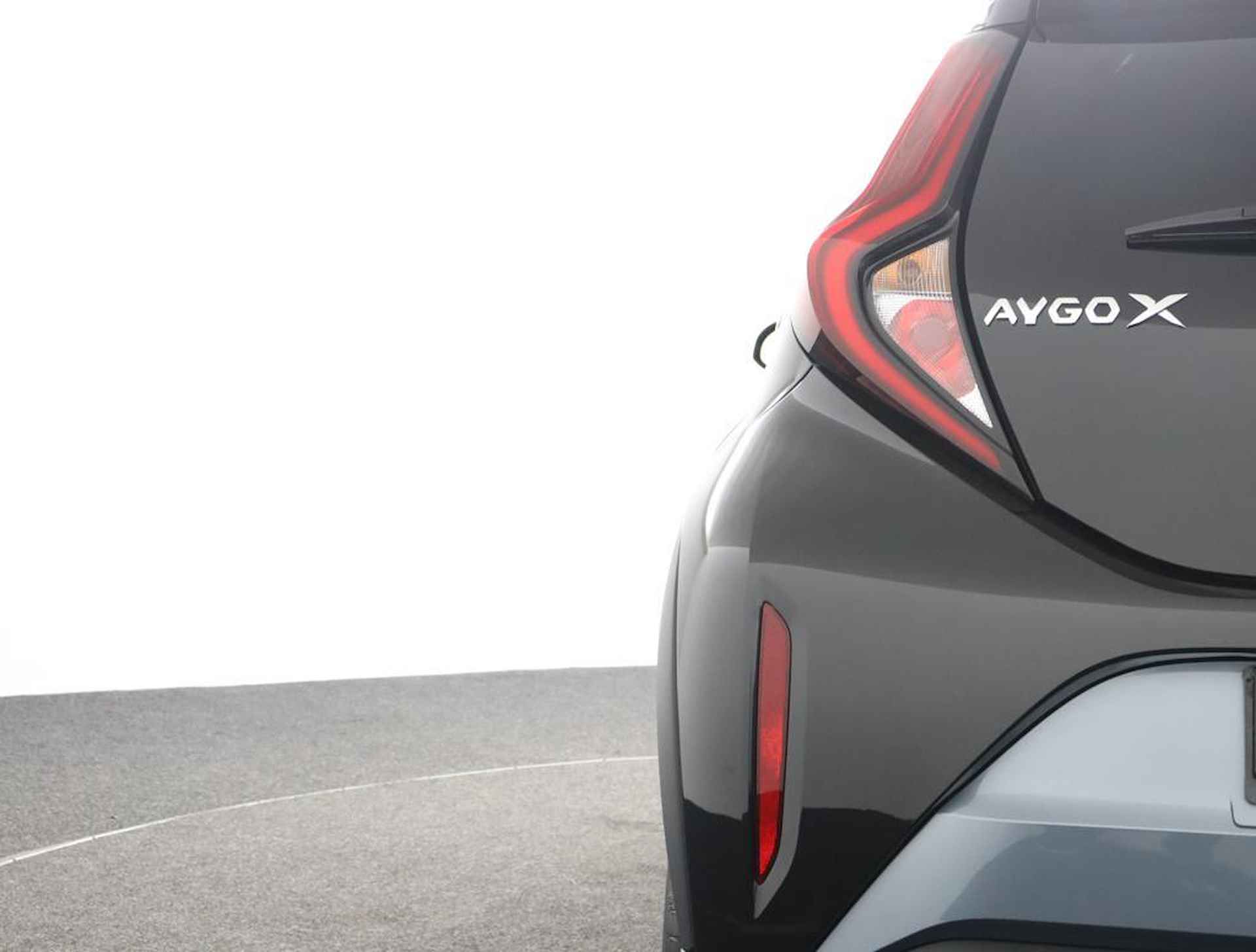 Toyota Aygo X 1.0 VVT-i MT Pulse | Nieuw direct leverbaar | 10 jaar fabrieksgarantie | - 40/61