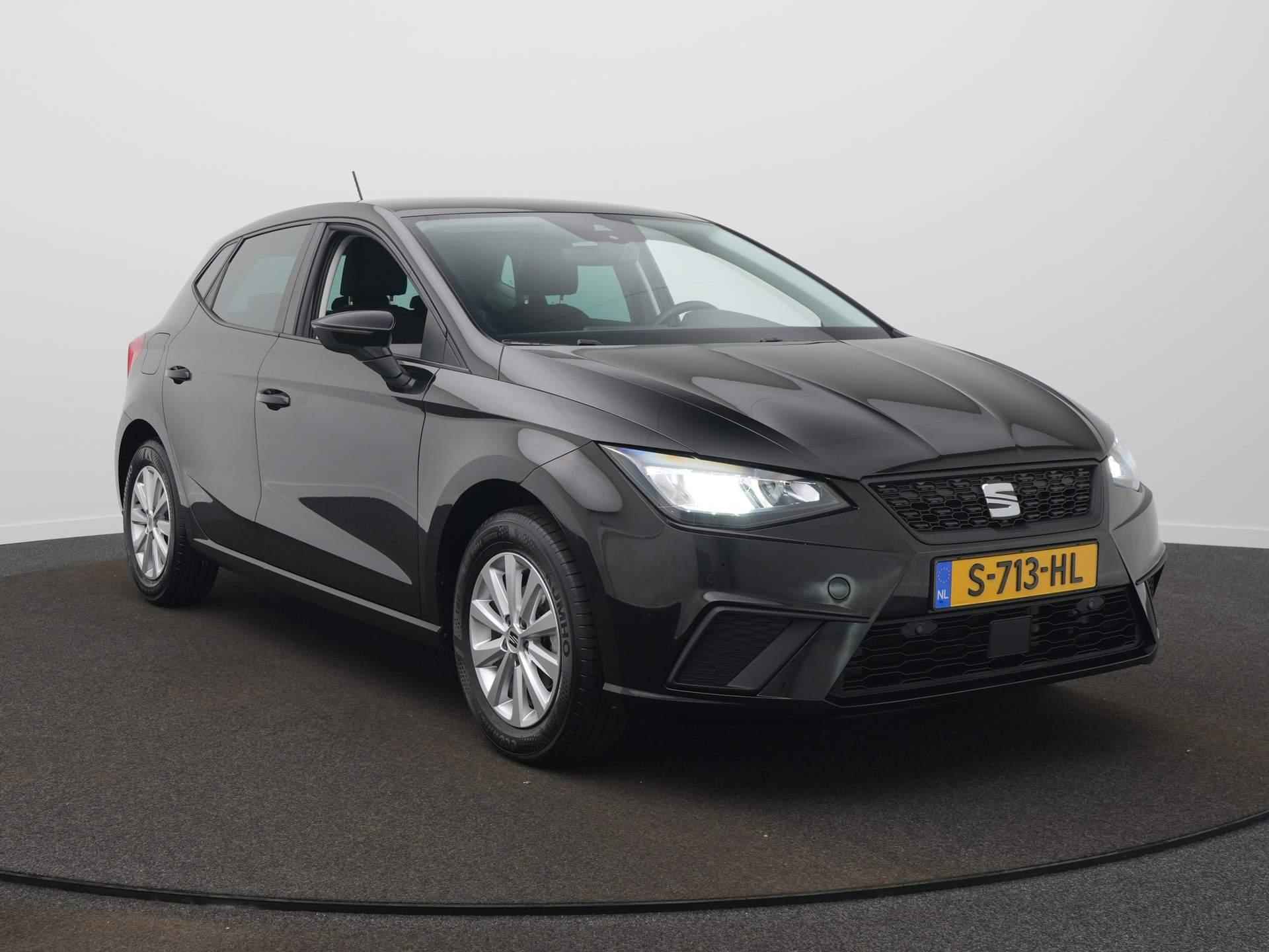 SEAT Ibiza 1.0 EcoTSI Style Business Connect / Sensoren / Navigatie / Stoelverwarming - 3/37