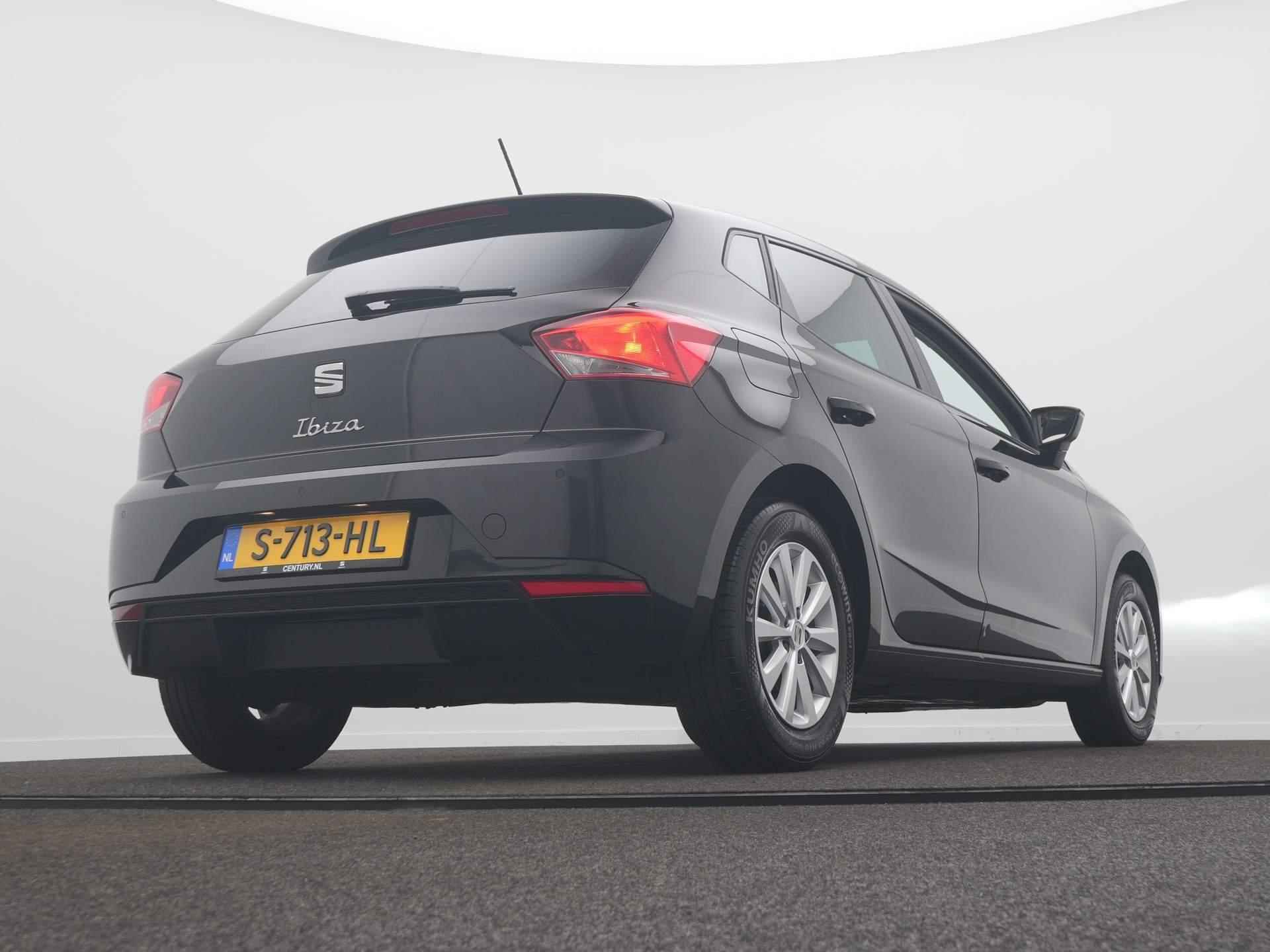 SEAT Ibiza 1.0 EcoTSI Style Business Connect / Sensoren / Navigatie / Stoelverwarming - 10/37