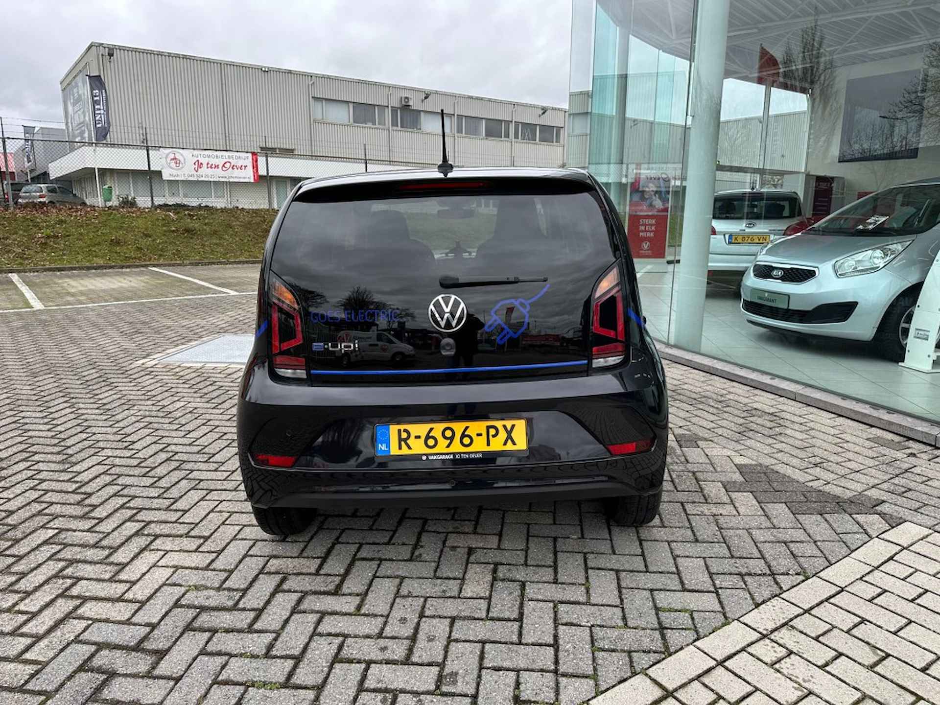 VOLKSWAGEN Up E-UP! STYLE - 30/38