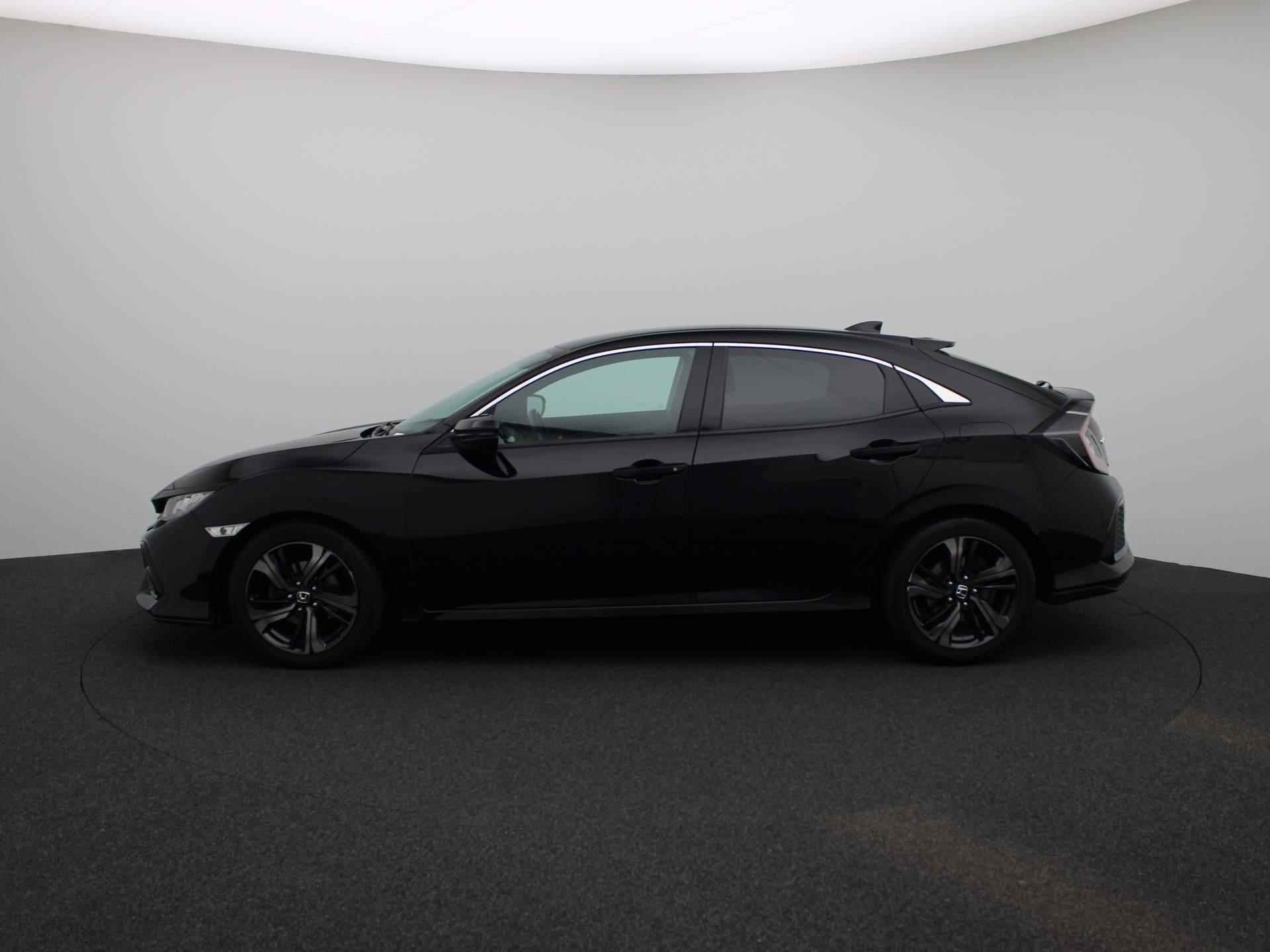 Honda Civic 1.0 i-VTEC Premium | Climate Control | Navigatie | LMV | Parkeersensoren | Camera | - 4/36