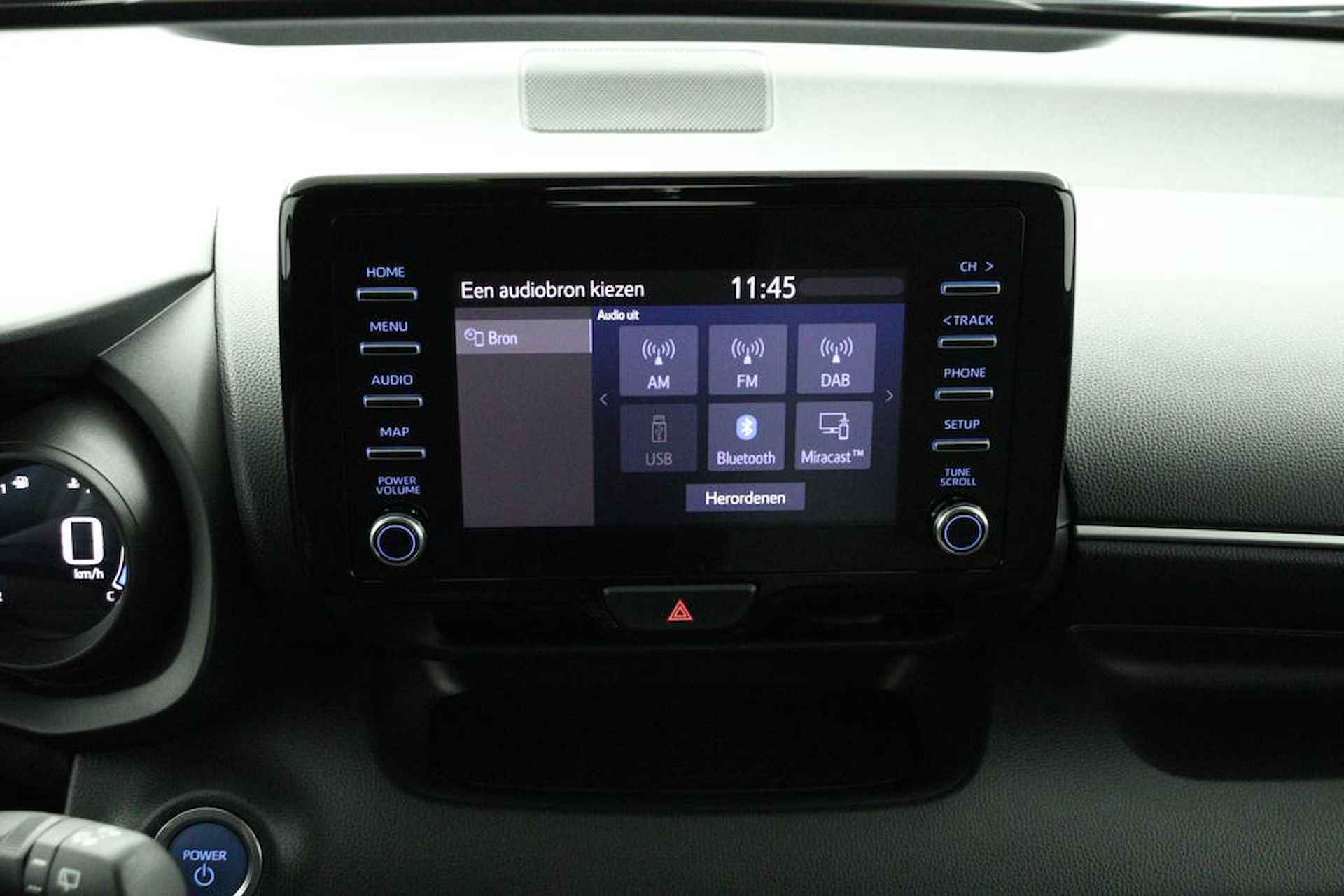 Toyota Yaris 1.5 Hybrid Dynamic | Apple Carplay/Android Auto | Stoelverwarming | Climate-Control | Adaptieve-cruise-Control | - 9/47