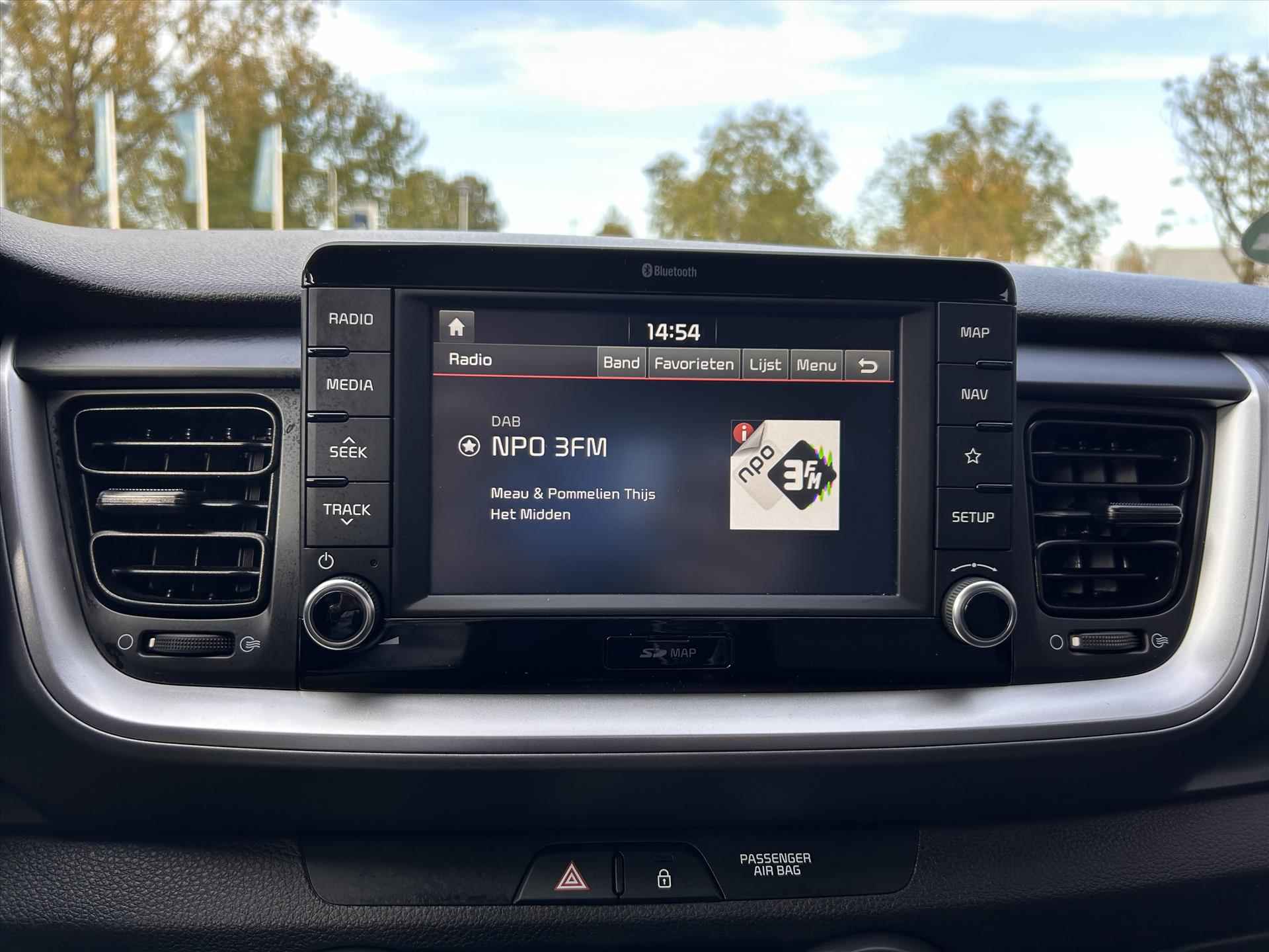 Kia Stonic 1.0 T-GDi 120pk ComfortPlusLine Navigator | Camera | Cruise Control | Parkeersensoren | CarPlay | Navigatie | - 7/28