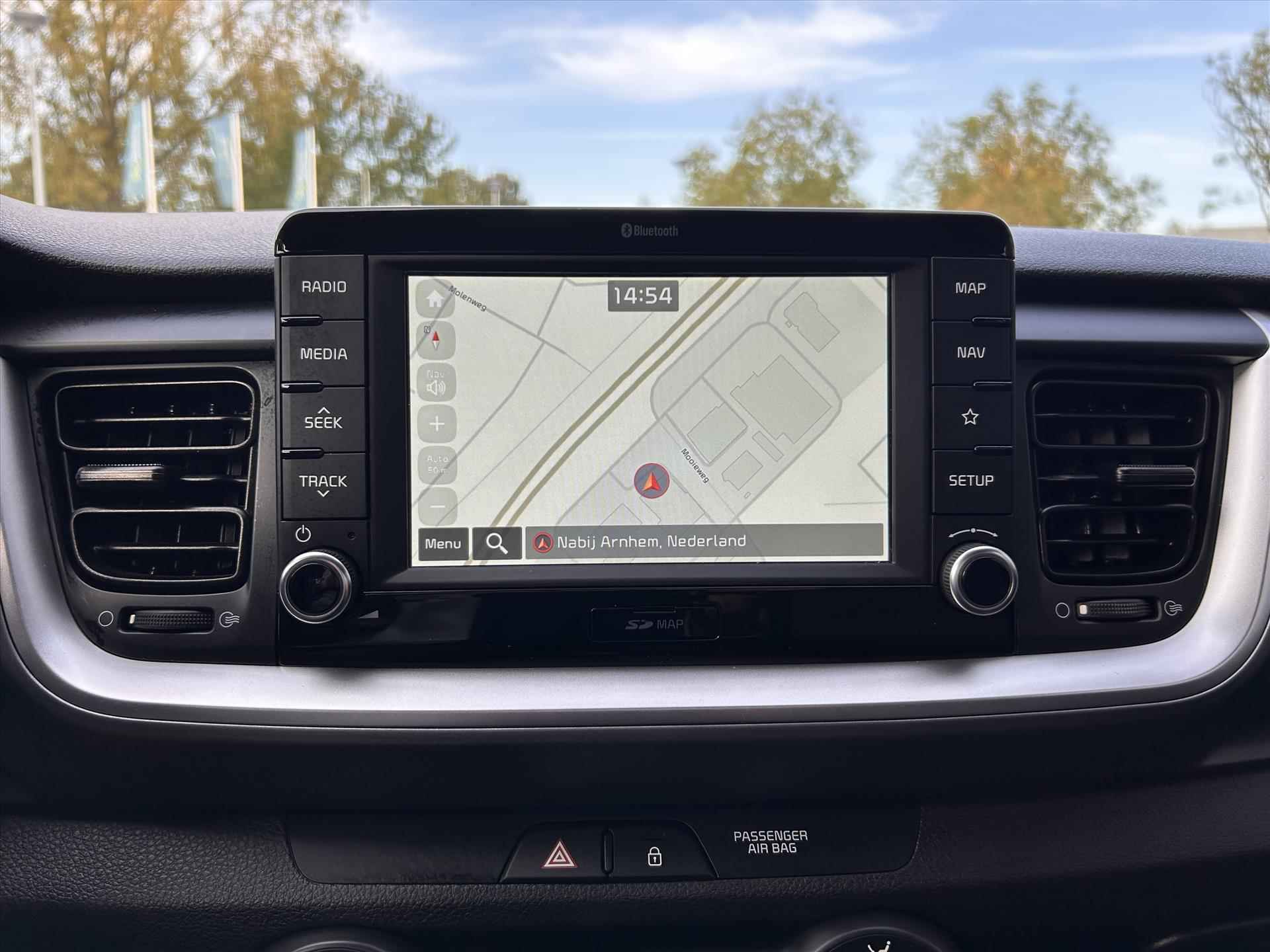 Kia Stonic 1.0 T-GDi 120pk ComfortPlusLine Navigator | Camera | Cruise Control | Parkeersensoren | CarPlay | Navigatie | - 8/28