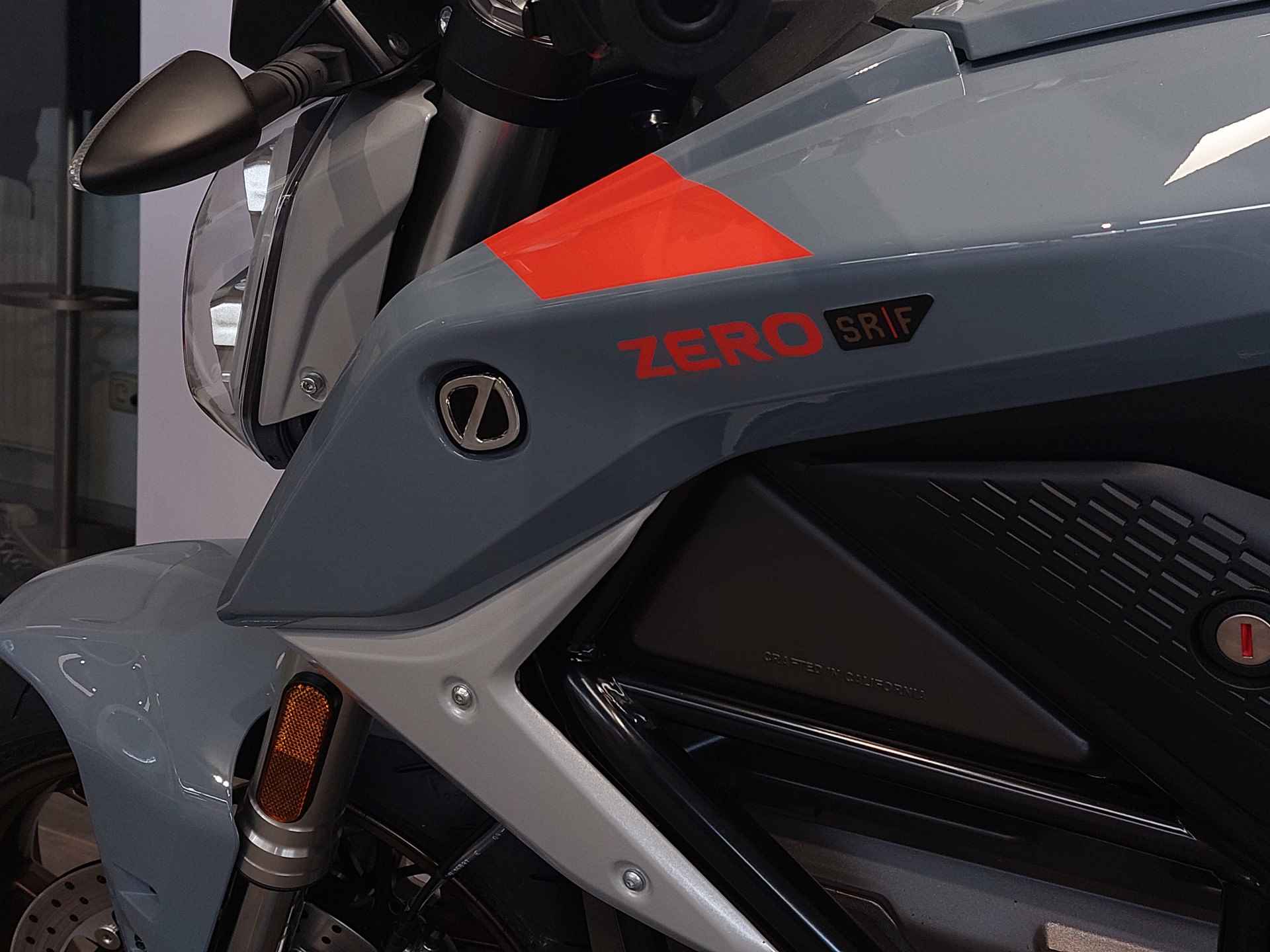 Zero Motorcycles SR/F Nieuw ZF17.3 2023 model jaar - 3/17