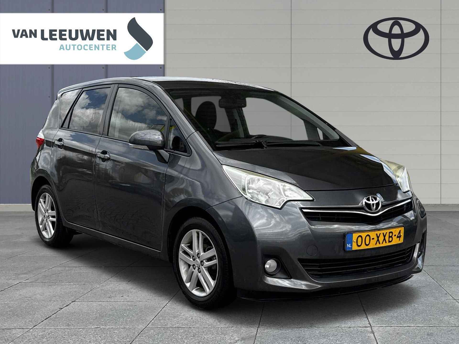 Toyota Verso-S 1.3 VVT-i Dynamic - 3/17