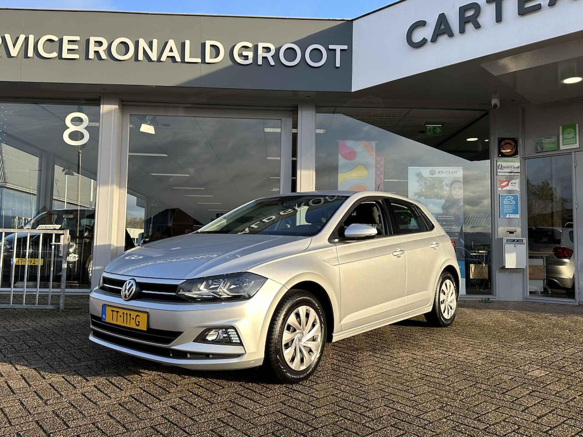 Volkswagen Polo   1.0 TSI Comf.l. Bus. | Cruise | Airco | Camera Achter | Trekhaak - 4/29