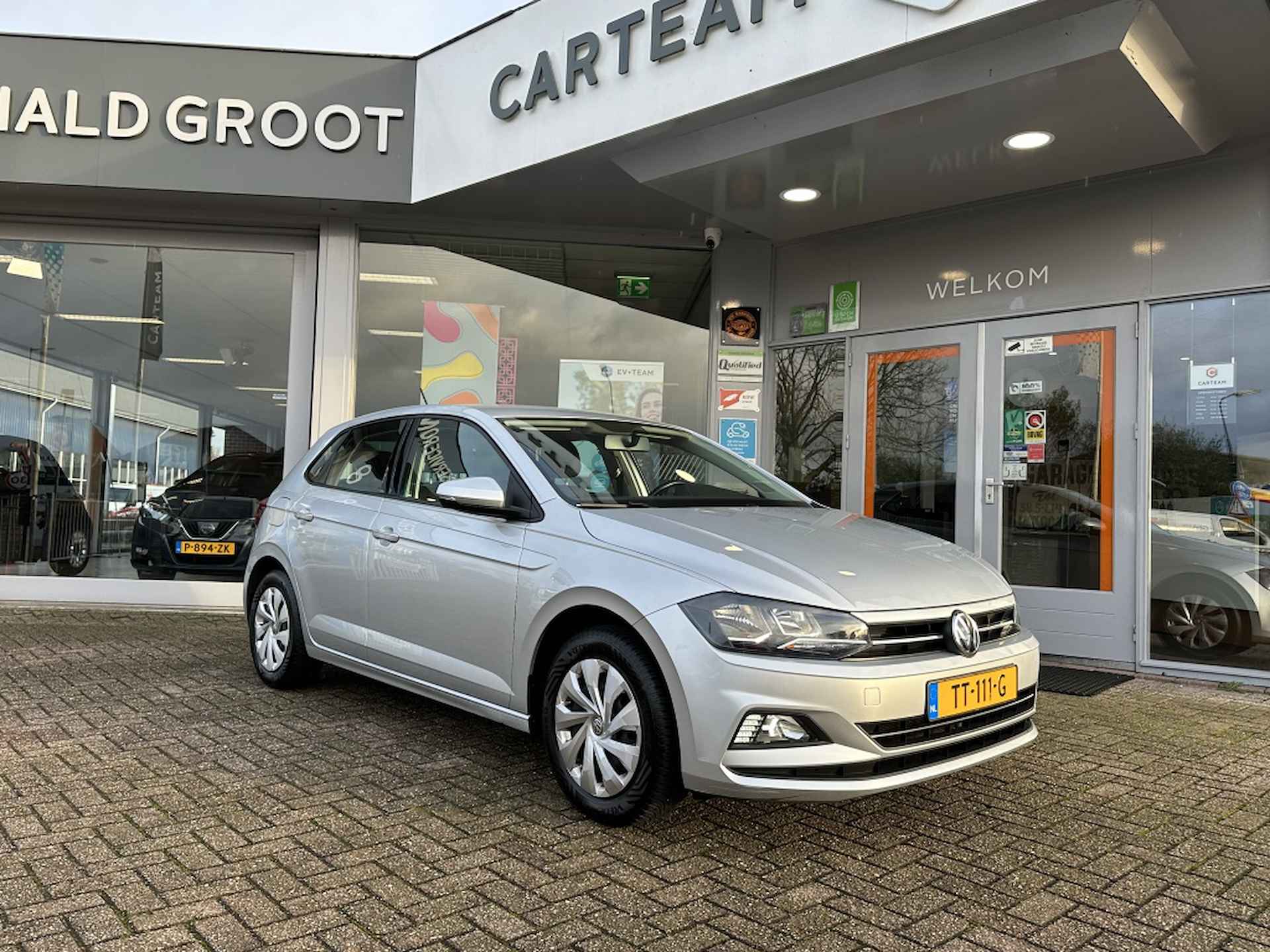 Volkswagen Polo   1.0 TSI Comf.l. Bus. | Cruise | Airco | Camera Achter | Trekhaak - 7/29