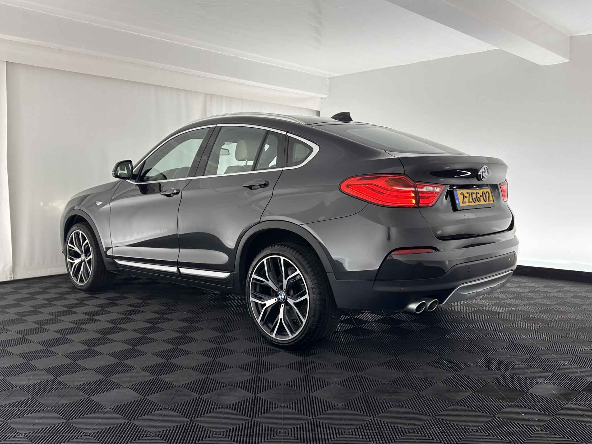 BMW X4 xDrive30d High Executive X-line Aut. *NAVI-FULLMAP | BI-XENON | NEVADA-FULL-LEATHER | HARMAN/KARDON-AUDIO | DAB+ | SHIFT-PADDLES |  ECC | PDC | SPORT-SEATS | 20''ALU* - 4/28