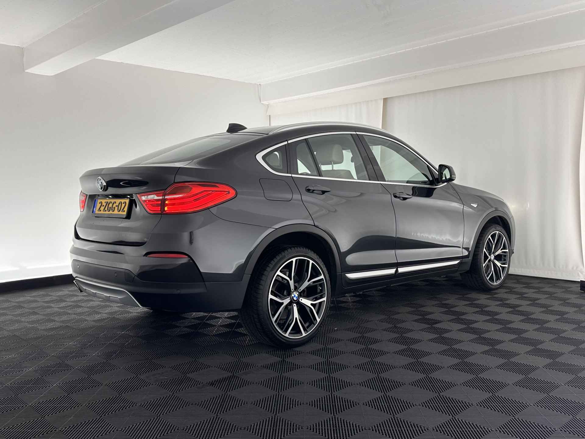 BMW X4 xDrive30d High Executive X-line Aut. *NAVI-FULLMAP | BI-XENON | NEVADA-FULL-LEATHER | HARMAN/KARDON-AUDIO | DAB+ | SHIFT-PADDLES |  ECC | PDC | SPORT-SEATS | 20''ALU* - 6/28