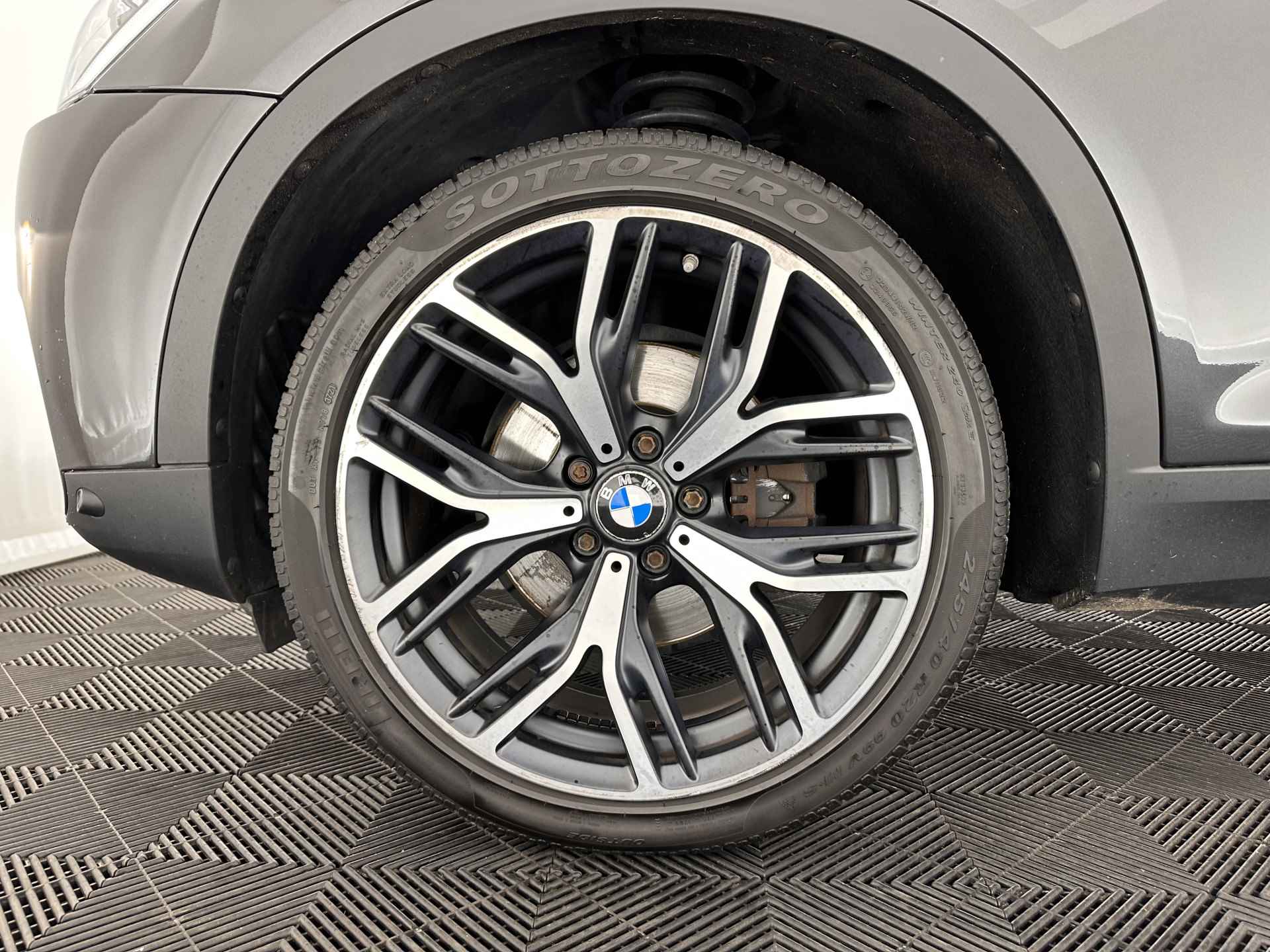 BMW X4 xDrive30d High Executive X-line Aut. *NAVI-FULLMAP | BI-XENON | NEVADA-FULL-LEATHER | HARMAN/KARDON-AUDIO | DAB+ | SHIFT-PADDLES |  ECC | PDC | SPORT-SEATS | 20''ALU* - 23/28