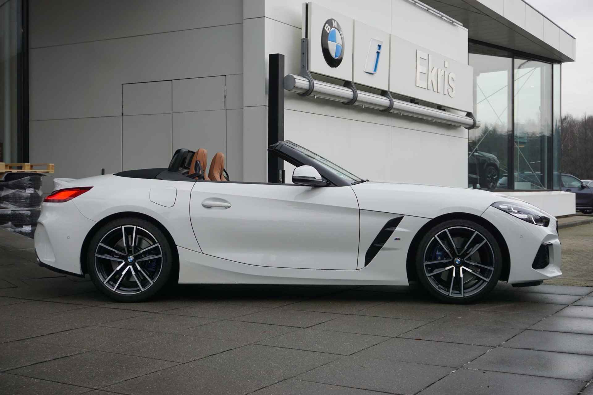 BMW Z4 sDrive30i High Executive Edition l Leer l Harman Kardon l Elektrisch verstelbare stoelen - 4/33