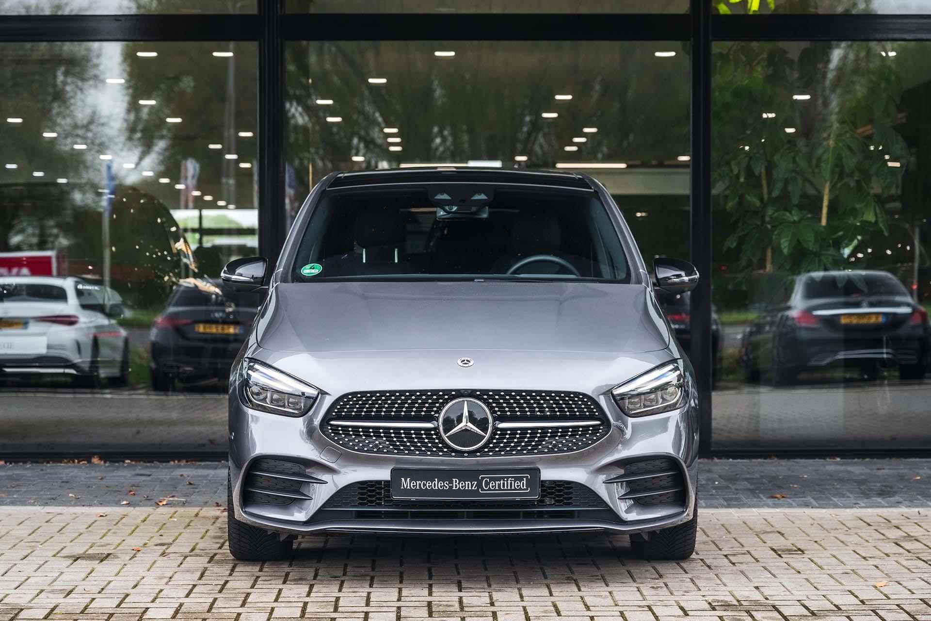 Mercedes-Benz B-Klasse 250e AMG line | Premium Plus Pakket | Rijassistentie Plus Pakket | Panorama-schuifdak | Nightpakket | Head-Up Display | 360-camera | - 3/34