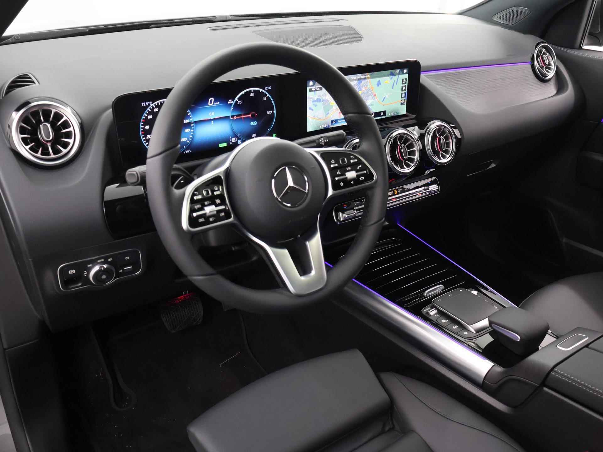 Mercedes-Benz EQA 250 Luxury Line | Panorama-schuifdak | Sfeerverlichting | Augmented Reality | Dodehoekassistent | - 8/45
