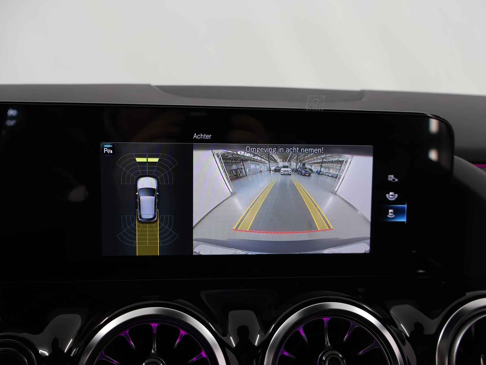 Mercedes-Benz EQA 250 Luxury Line | Panorama-schuifdak | Sfeerverlichting | Augmented Reality | Dodehoekassistent | - 15/45
