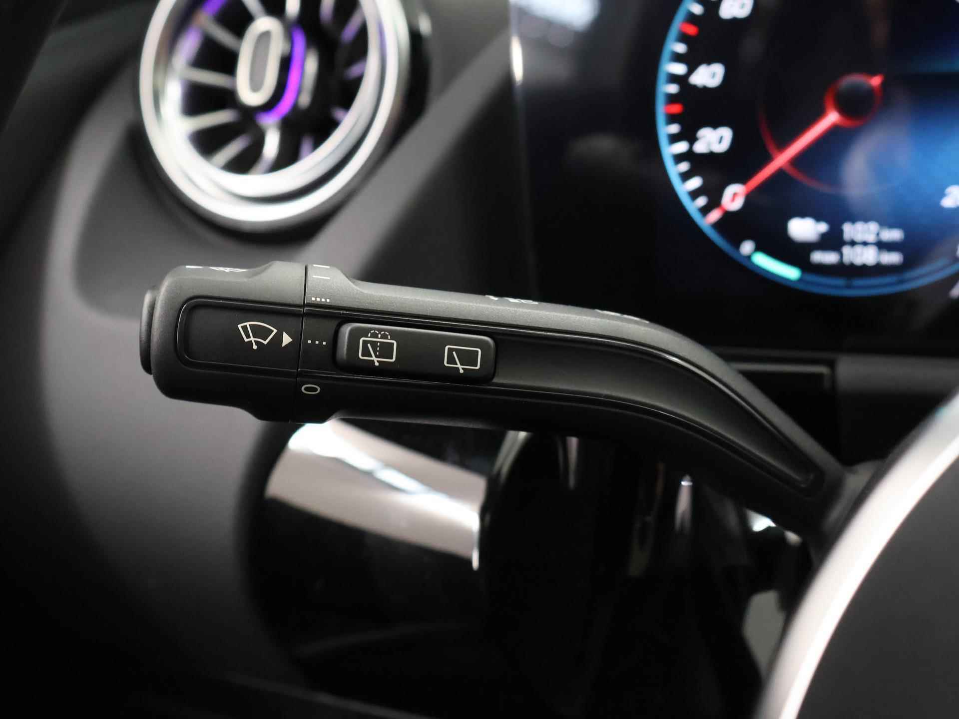 Mercedes-Benz EQA 250 Luxury Line | Panorama-schuifdak | Sfeerverlichting | Augmented Reality | Dodehoekassistent | - 35/45