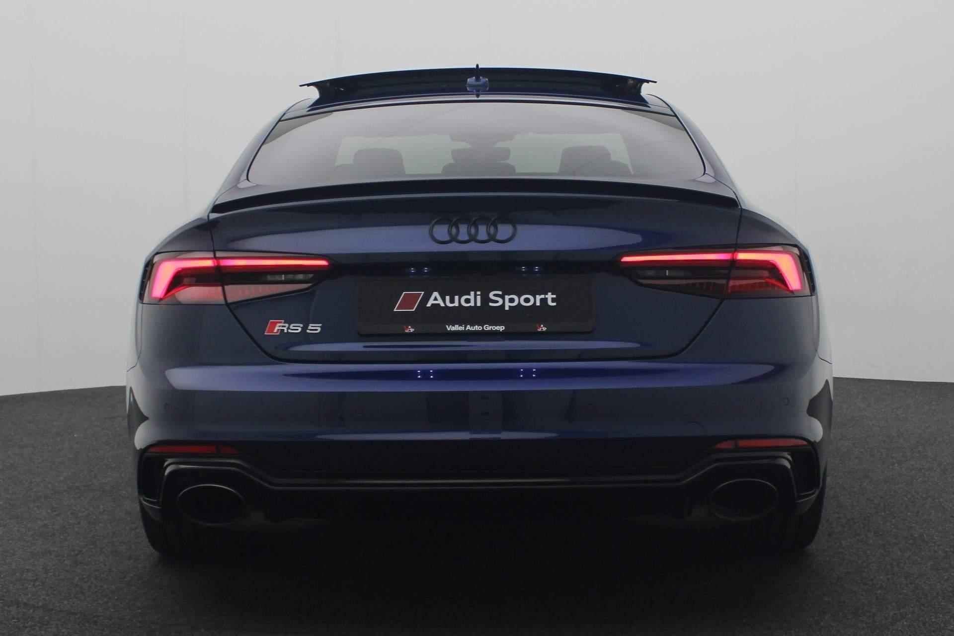 Audi RS5 Sportback 2.9 TFSI 450PK tiptronic quattro | Pano | Leder | B&O | RS Dynamic pakket | RS Design pakket | Alcantara sportstuur | Carbon int. | Navi | Keyless | Camera | 20 inch - 25/55