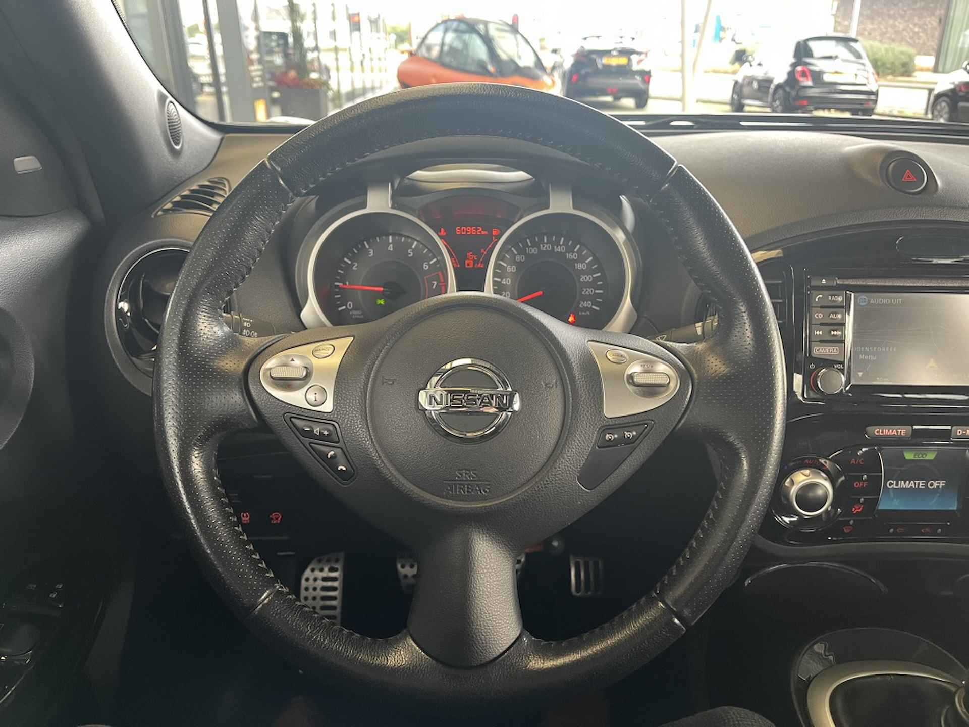 Nissan Juke 1.2 DIG-T S/S Premium Edition | Schuifdak | Leder | 360° Camera - 19/40