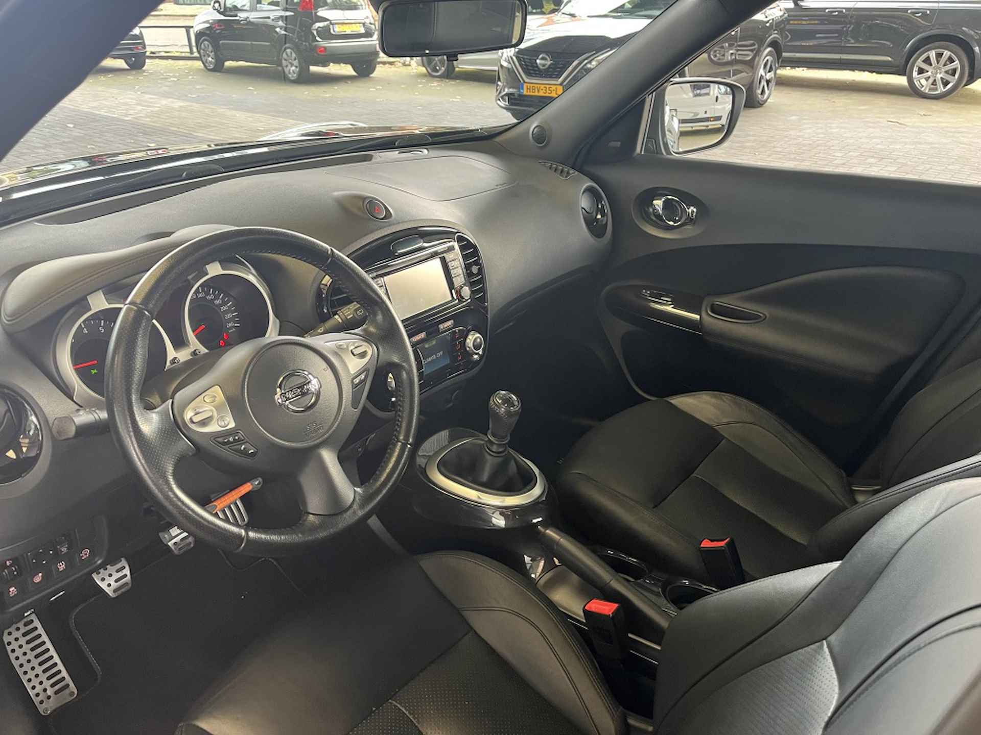 Nissan Juke 1.2 DIG-T S/S Premium Edition | Schuifdak | Leder | 360° Camera - 15/40