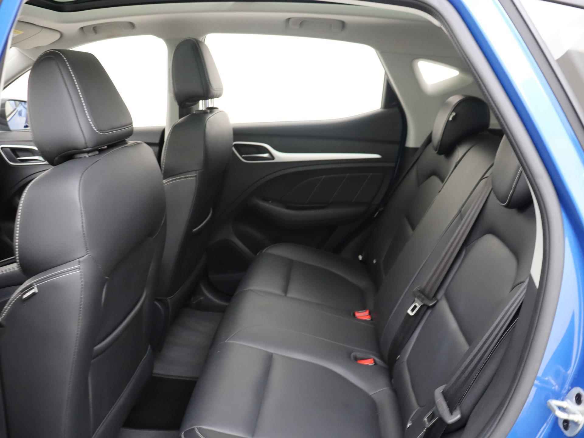 MG ZS EV Luxury | Leder | Panoramadak | Navi | Camera | Apple CarPlay | - 8/31