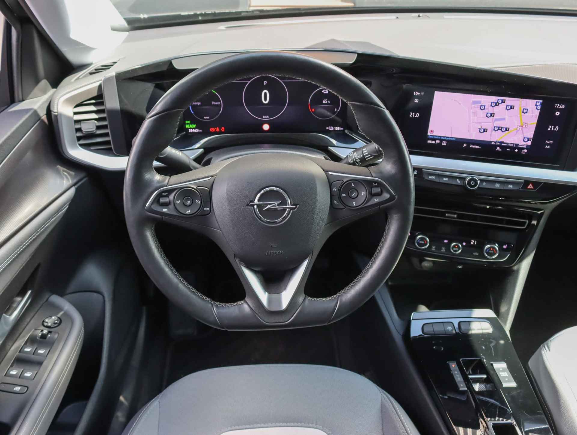 Opel Mokka-e Business Elegance 50-kWh 11kw bl.  (2de eig./NAV/Carplay/Camera/P.Glass/LED) - 4/45