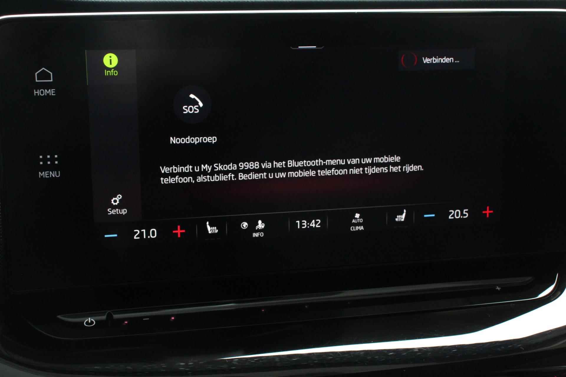 Skoda Octavia Combi 1.0 e-TSI 110pk MHEV DSG Style | Navigatie | Apple Carplay/Android Auto | Parkeersensor achter | Camera | Adaptive Cruise Control | Stoelverwarming | Ledverlichting | Climate Control - 24/33