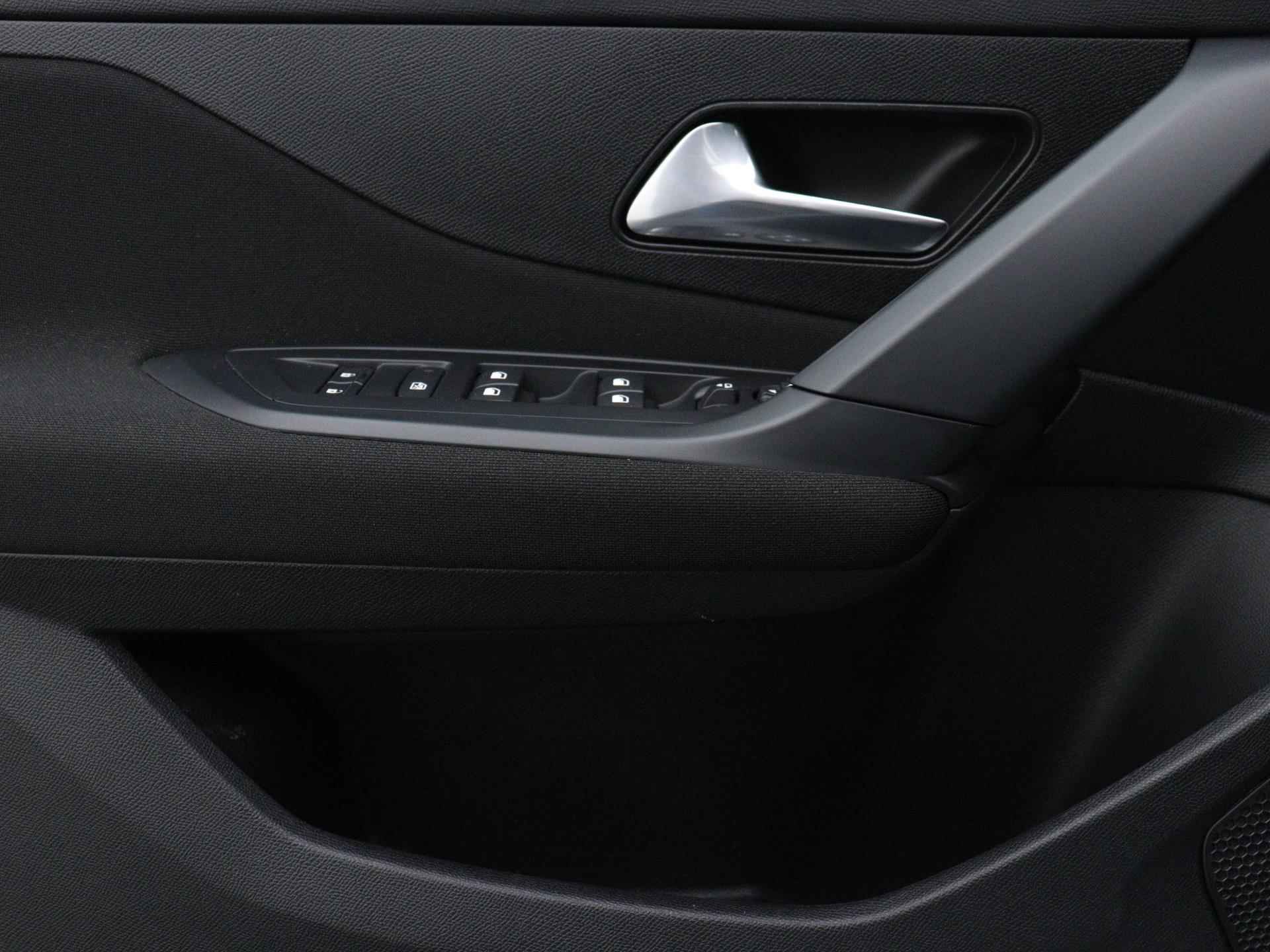 Peugeot 308 SW Active Pack Business 130pk Automaat | Navigatie | Climate Control | Licht Metalen Velgen 16"| Keyless Start | Apple Carplay/Android Auto - 23/35