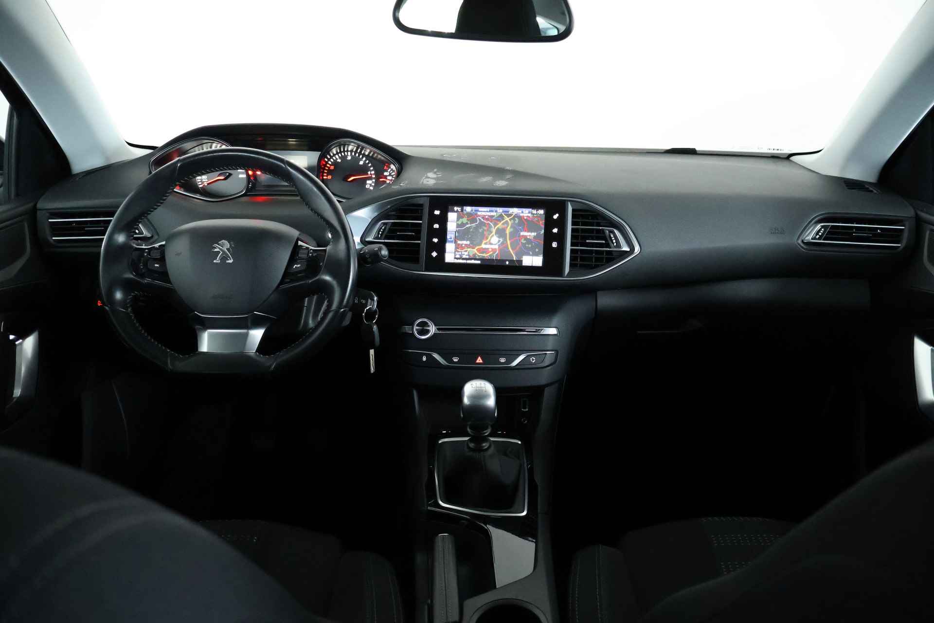 Peugeot 308 SW 1.6 BlueHDI Business Line / Panorama / Navigatie / Cruisecontrol / Bluetooth - 27/29