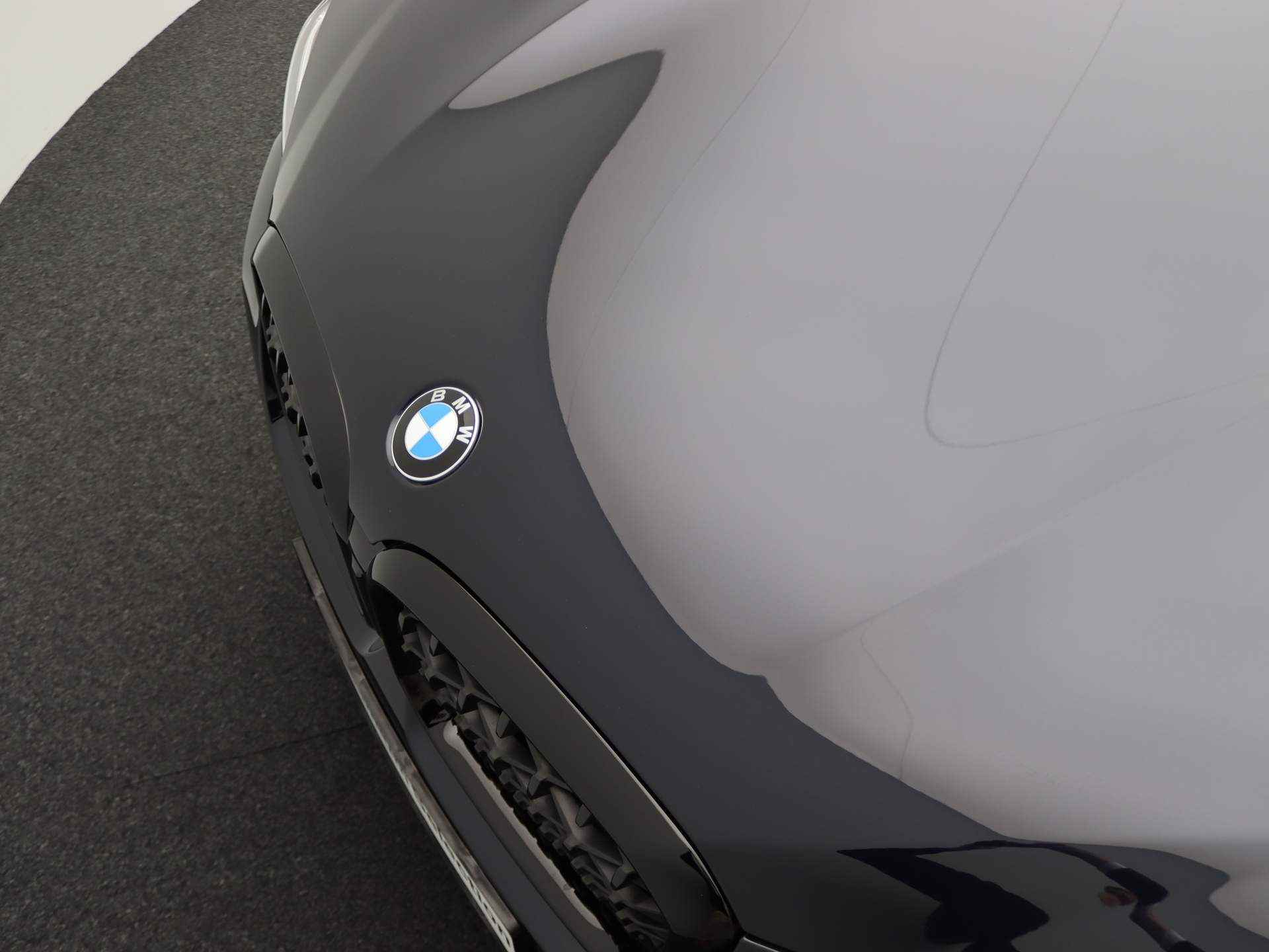 BMW X4 xDrive20i High Executive M Sportpakket / Laserlight / Driving Assistant / Achteruitrijcamera / HiFi / DAB / 20'' - 7/36