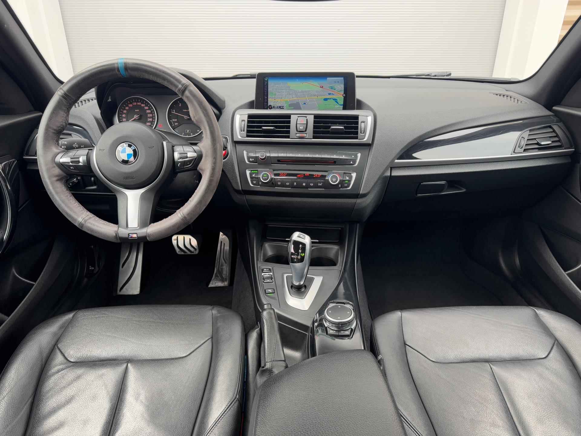 BMW 1-serie 120d High Executive Dak/Navi/Pdc/Leer - 7/19