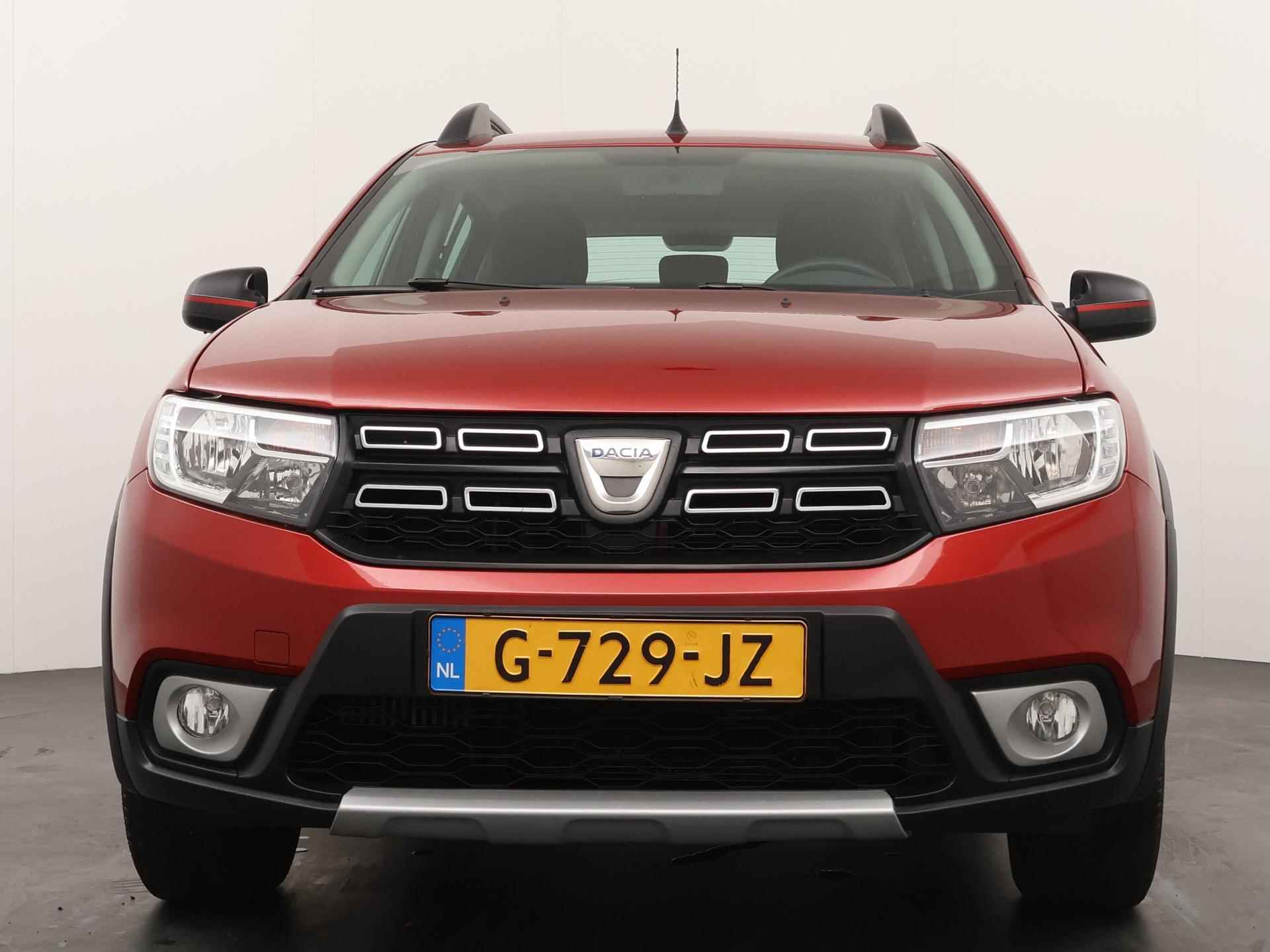 Dacia Sandero Stepway 0.9 TCe Tech Road - 9/33