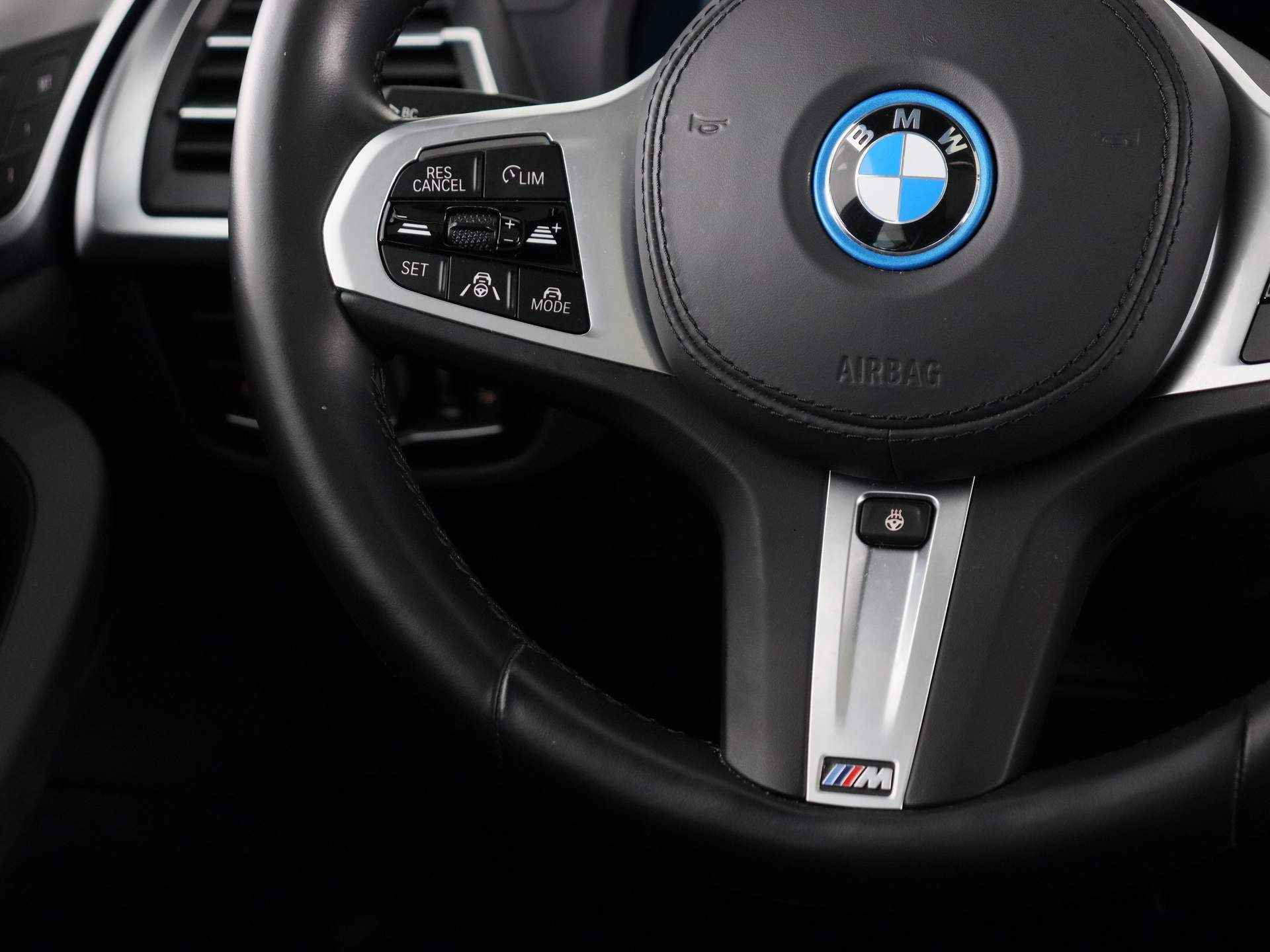 BMW iX3 Executive 80 kWh - 3/25