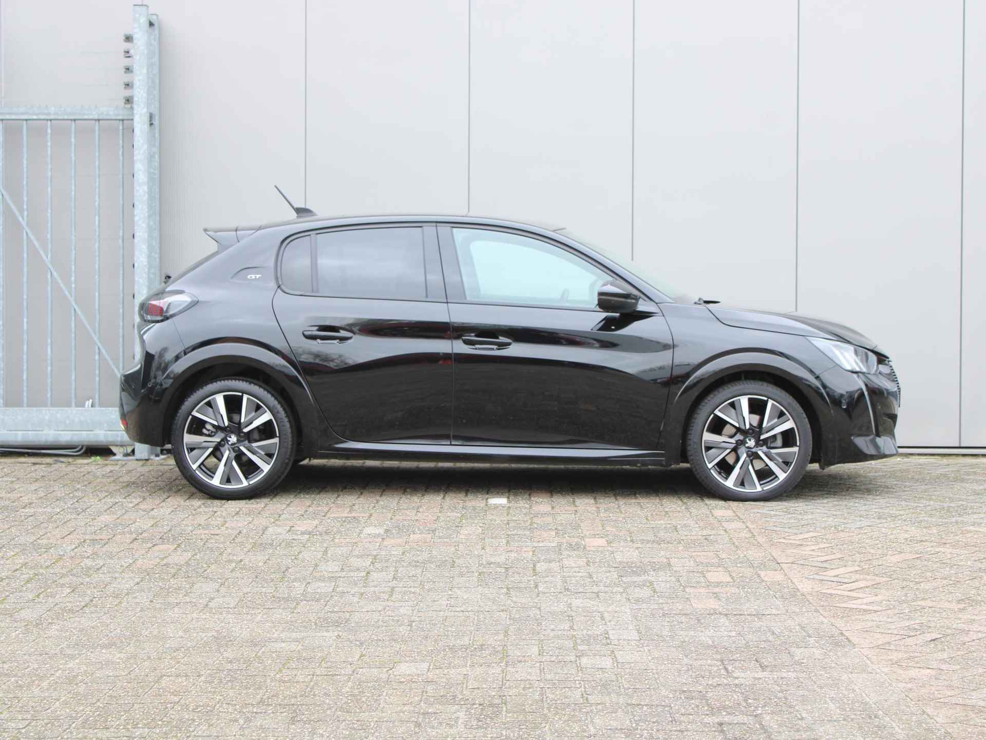 Peugeot 208 1.2 PureTech GT Automaat | Navi / Panoramadak / Camera - 8/27