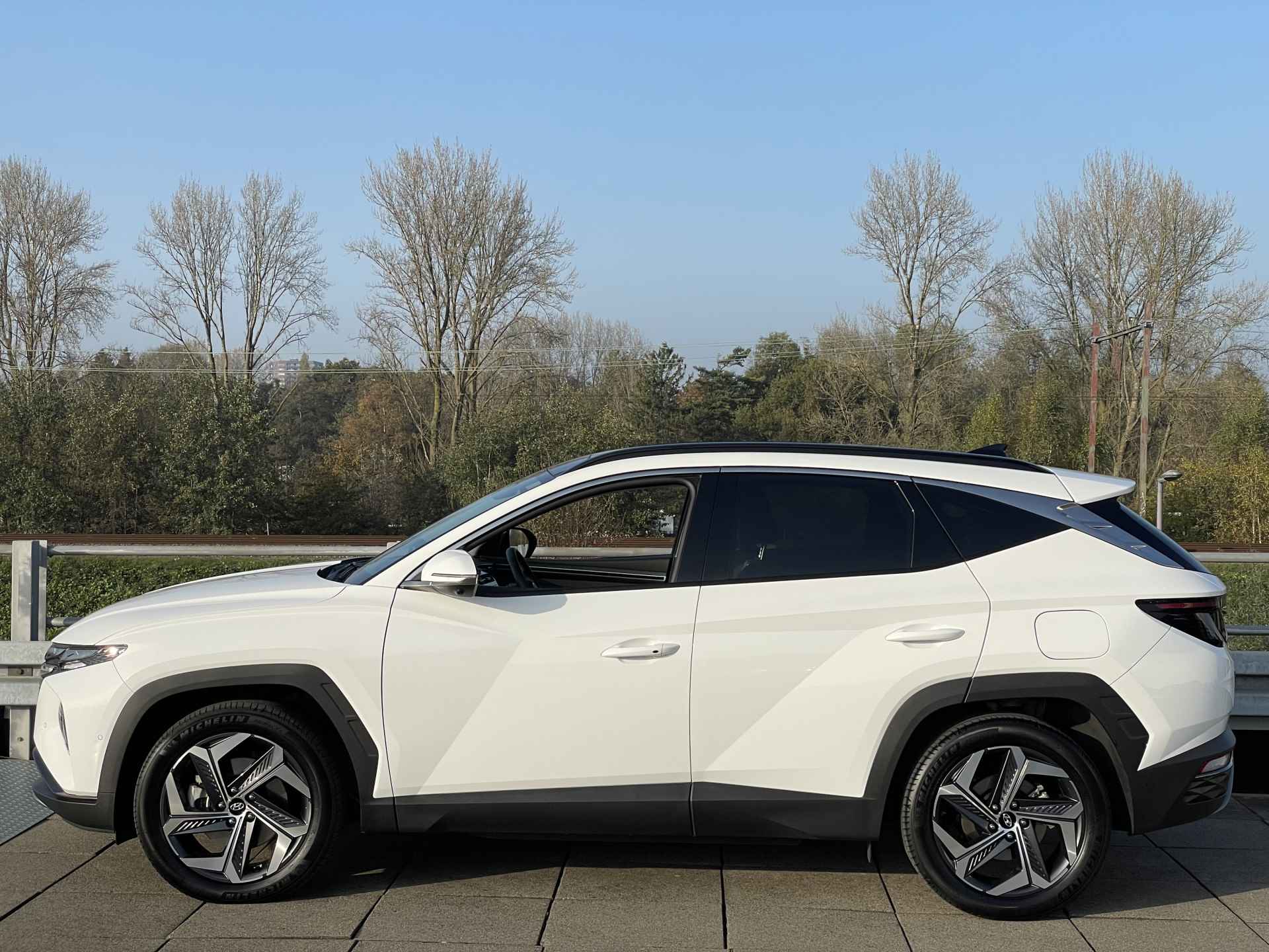 Hyundai Tucson 1.6 T-GDI 265pk PHEV Premium Sky 4WD | Panoramadak | Leder | Trekhaak Rijklaarprijs! | - 7/37