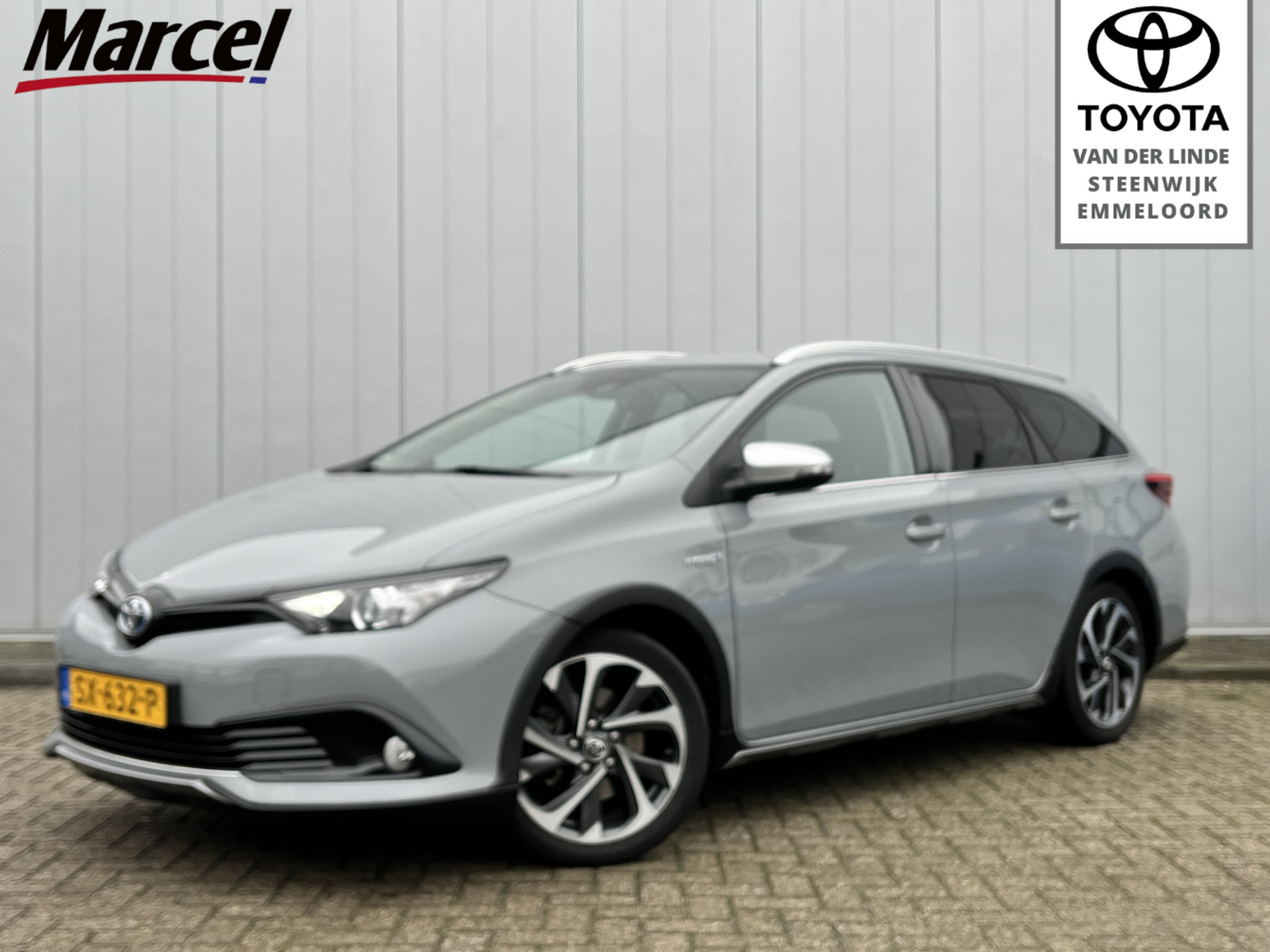 Toyota Auris Touring Sports 1.8 Hybrid Freestyle NL Auto Dealer Onderhouden Navi Clima Cruise