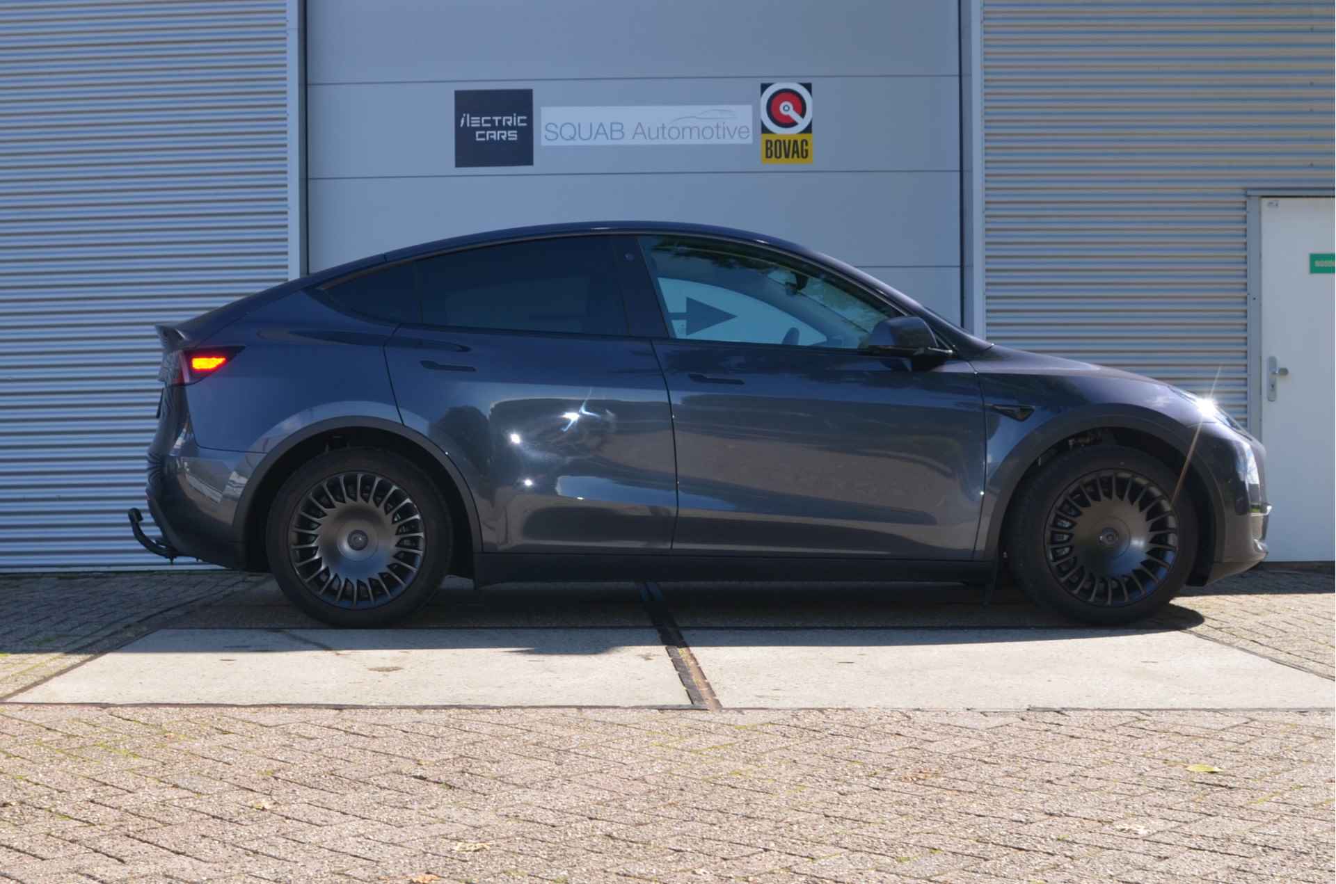 Tesla Model Y Long Range AWD 75 kWh Trekhaak, AutoPilot, MARGE - 7/31