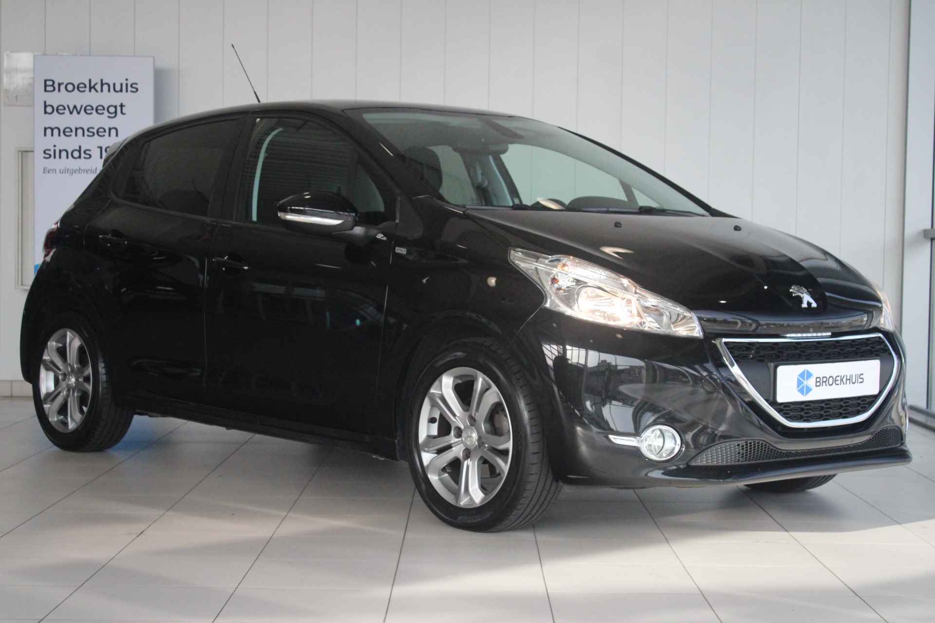 Peugeot 208 1.2 82-PK Style Pack ETG-5 AUTOMAAT CLIMA | NAVI | LMV | TREKHAAK | PARKEERSENSOREN ACHTER - 4/23