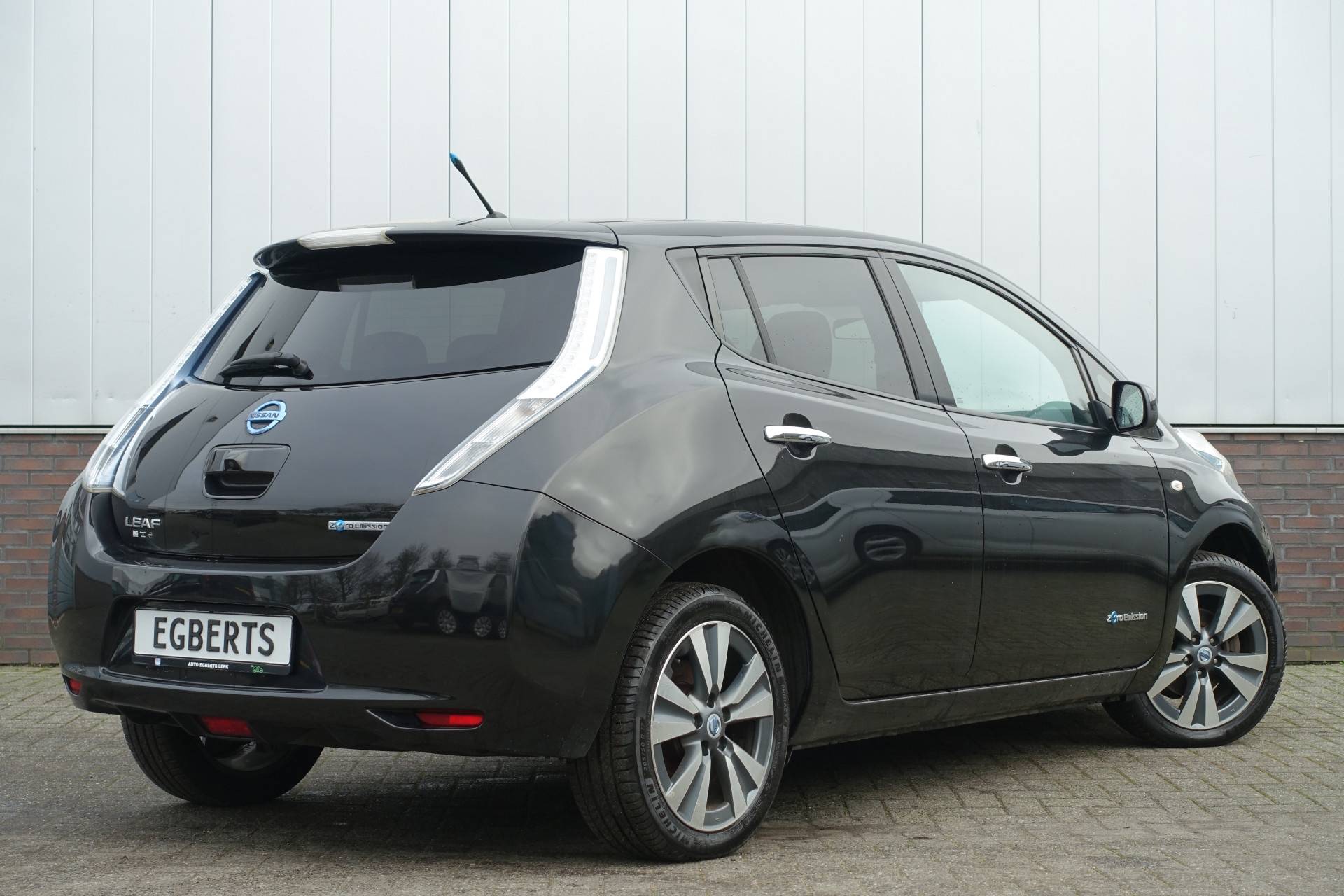 Nissan Leaf Tekna 24 kWh € 2.000.- subsidie | Lederen bekleding | Navigatie | Stuur & Stoelverwarming - 6/18