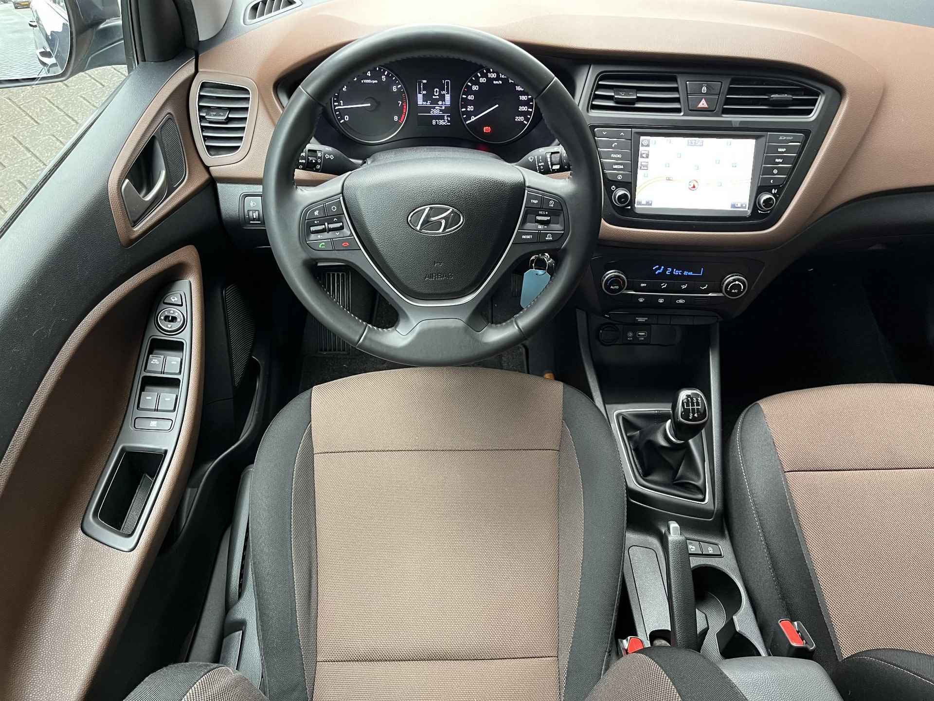 Hyundai i20 5drs 1.0 T-GDI 100 PK Comfort | Geïntegreerde navigatiesysteem | Apple Carplay & Android Auto | Pdc & Camera | - 11/41