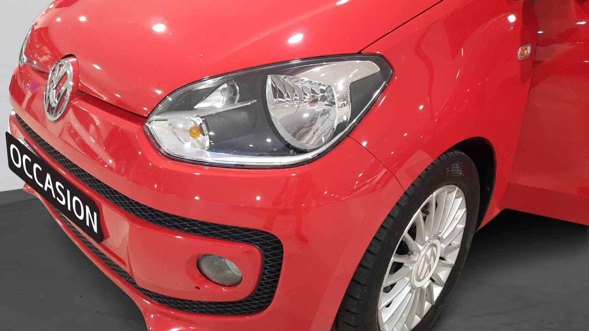 Volkswagen up! 1.0 High Up! BlueMotion Airco | Lichtmetalen velgen - 23/24