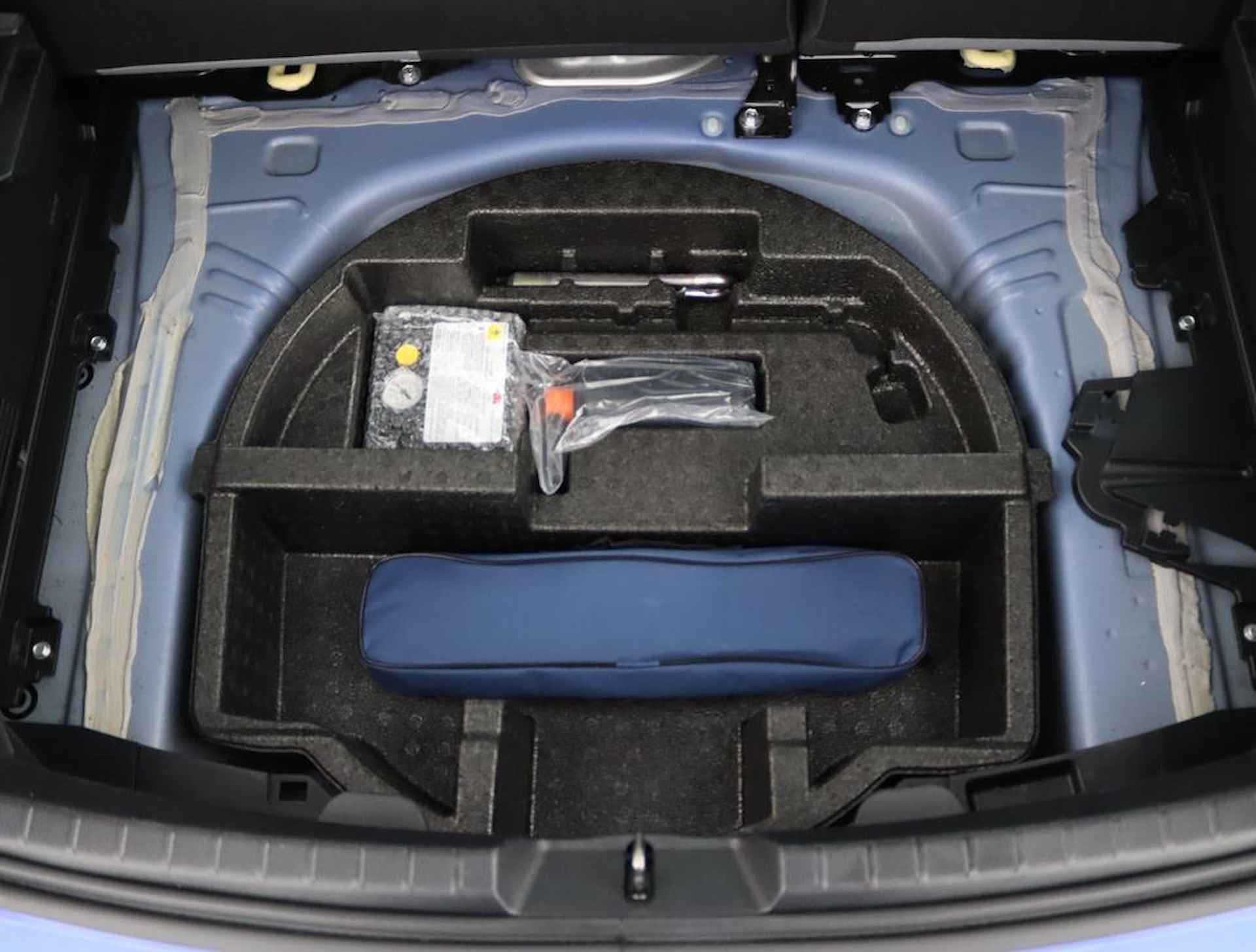 Toyota Yaris 1.5 VVT-i Dynamic Automaat | Apple carplay/Androidauto | Lichtmetalen velgen | - 32/56
