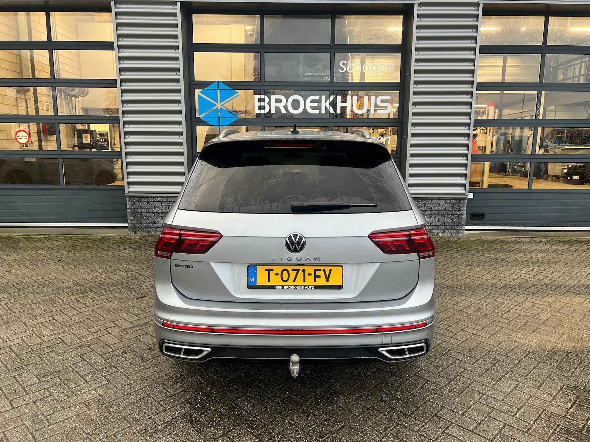 Volkswagen Tiguan Allspace 1.5 TSI 150 pk R-Line Business 7-pers. 7-DSG | Trekhaak wegklapbaar | Achteruitrijcamera | Cruise control adaptief | - 10/36