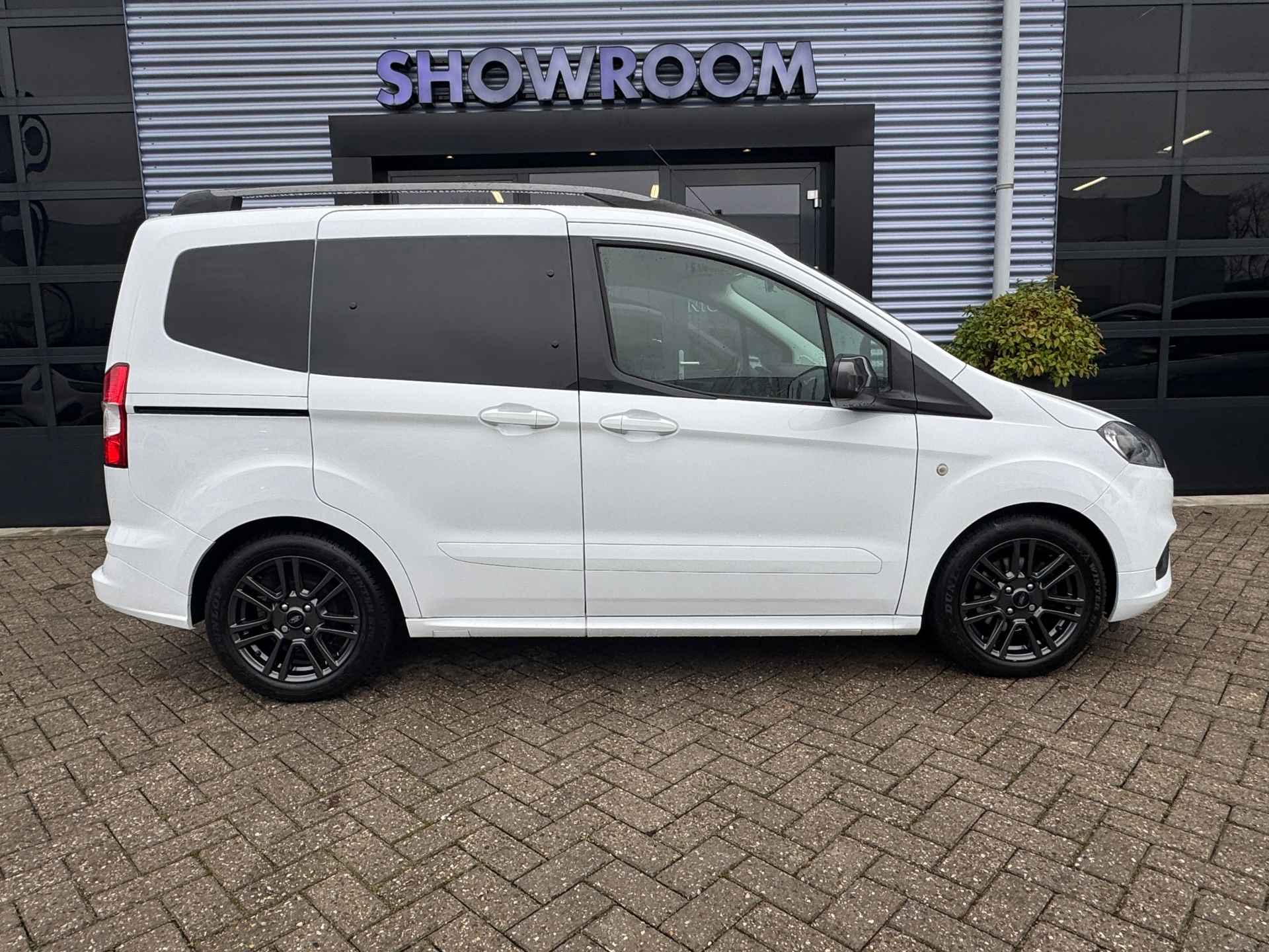 Ford TOURNEO COURIER 1.0 Titanium Camera|Stoelverwarming|Lichtmetalenvelgen - 14/28