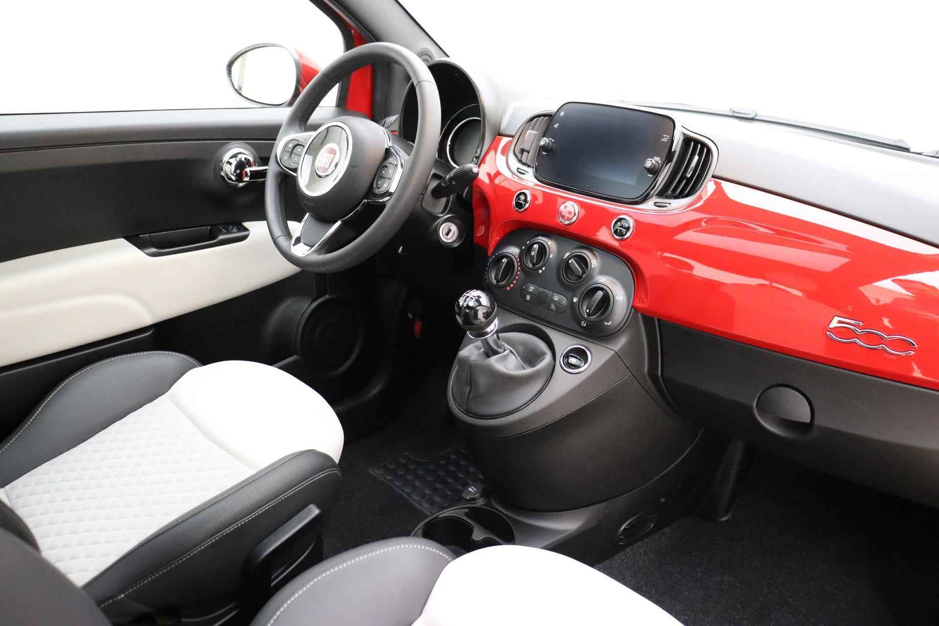 Fiat 500 1.0 Hybrid Dolcevita | Navigatie | Panoramadak | Parkeersensoren | Airco | Sportief | Snel rijden - 4/38