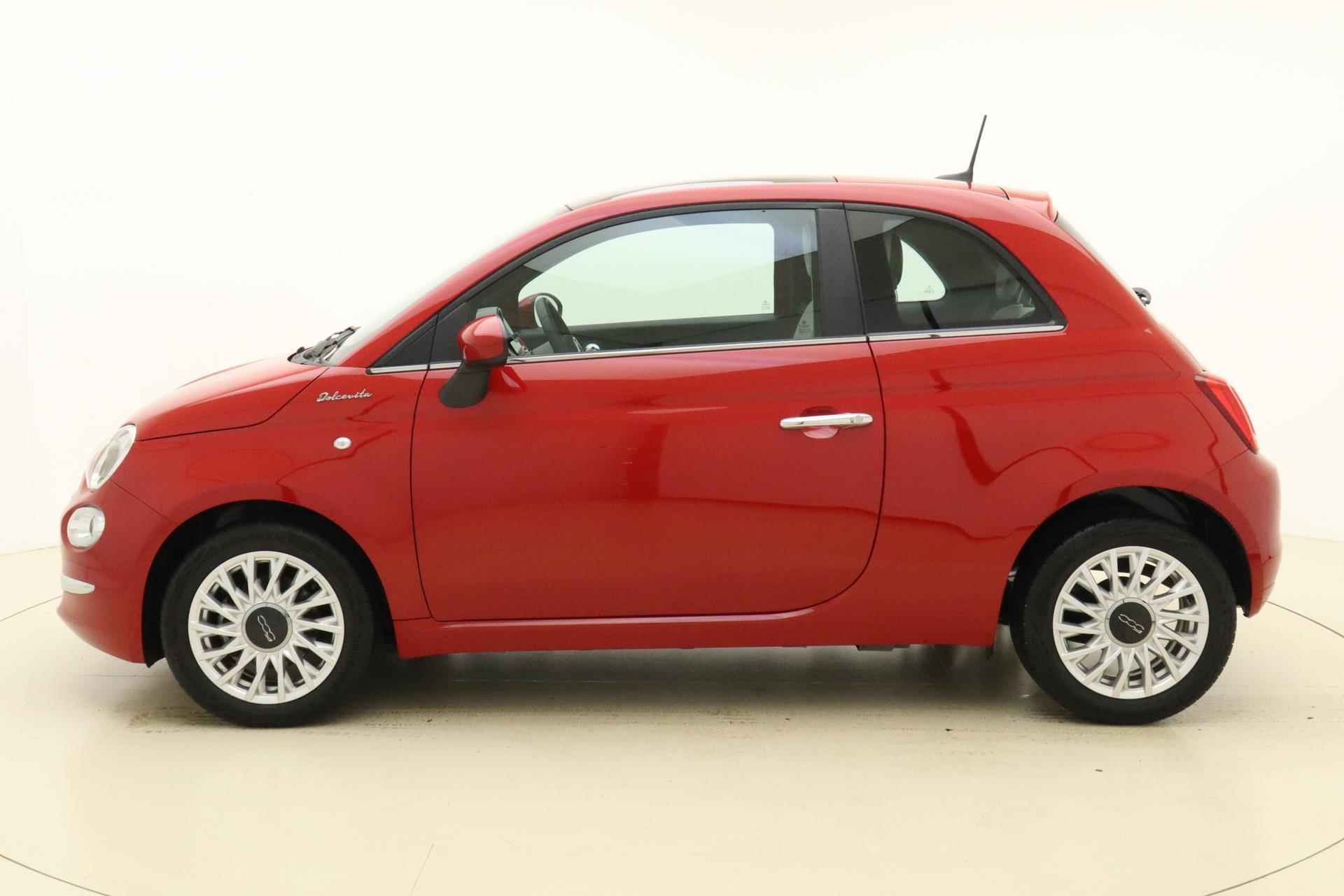 Fiat 500 1.0 Hybrid Dolcevita | Navigatie | Panoramadak | Parkeersensoren | Airco | Sportief | Snel rijden - 6/38