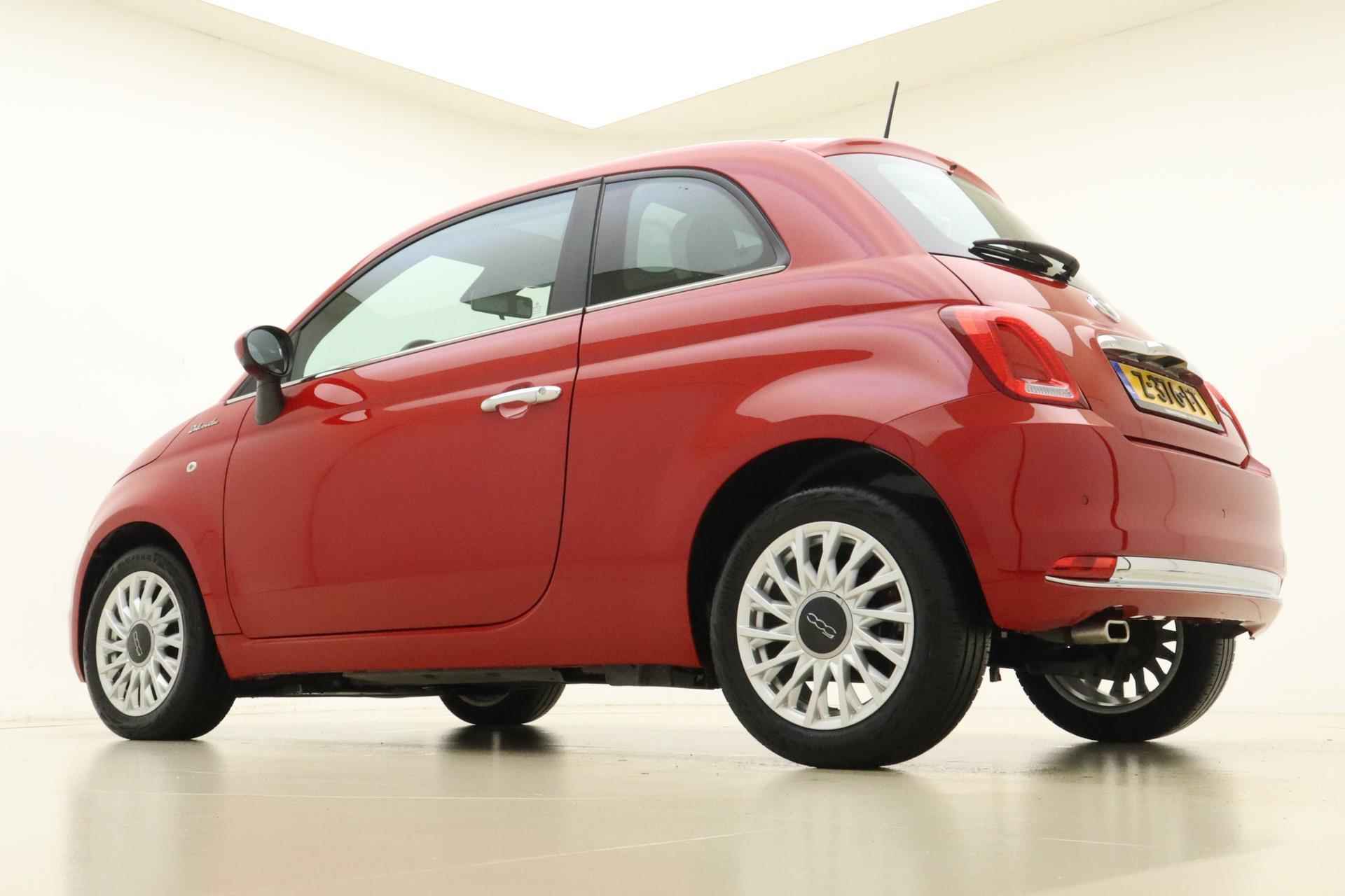 Fiat 500 1.0 Hybrid Dolcevita | Navigatie | Panoramadak | Parkeersensoren | Airco | Sportief | Snel rijden - 13/38