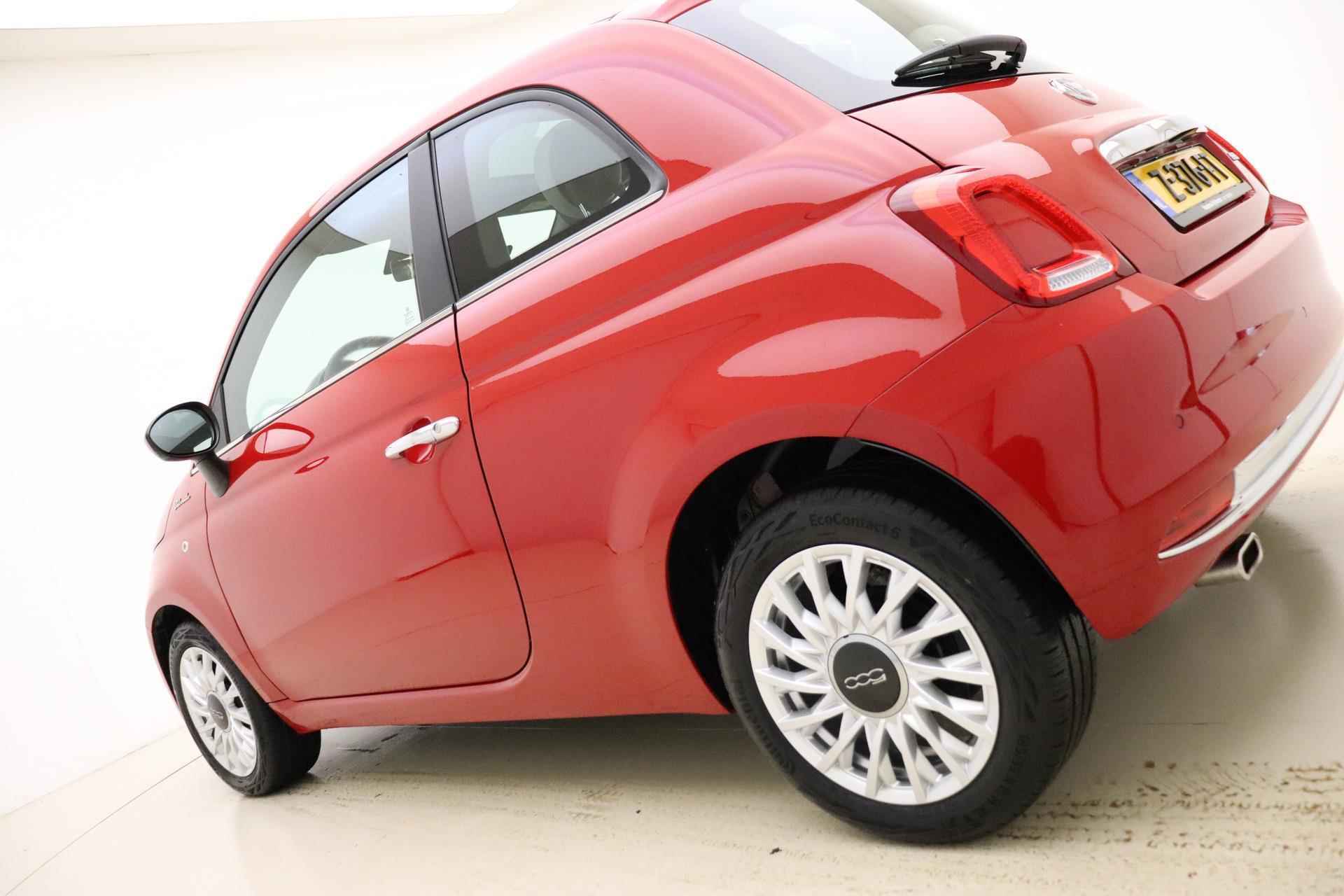 Fiat 500 1.0 Hybrid Dolcevita | Navigatie | Panoramadak | Parkeersensoren | Airco | Sportief | Snel rijden - 18/38